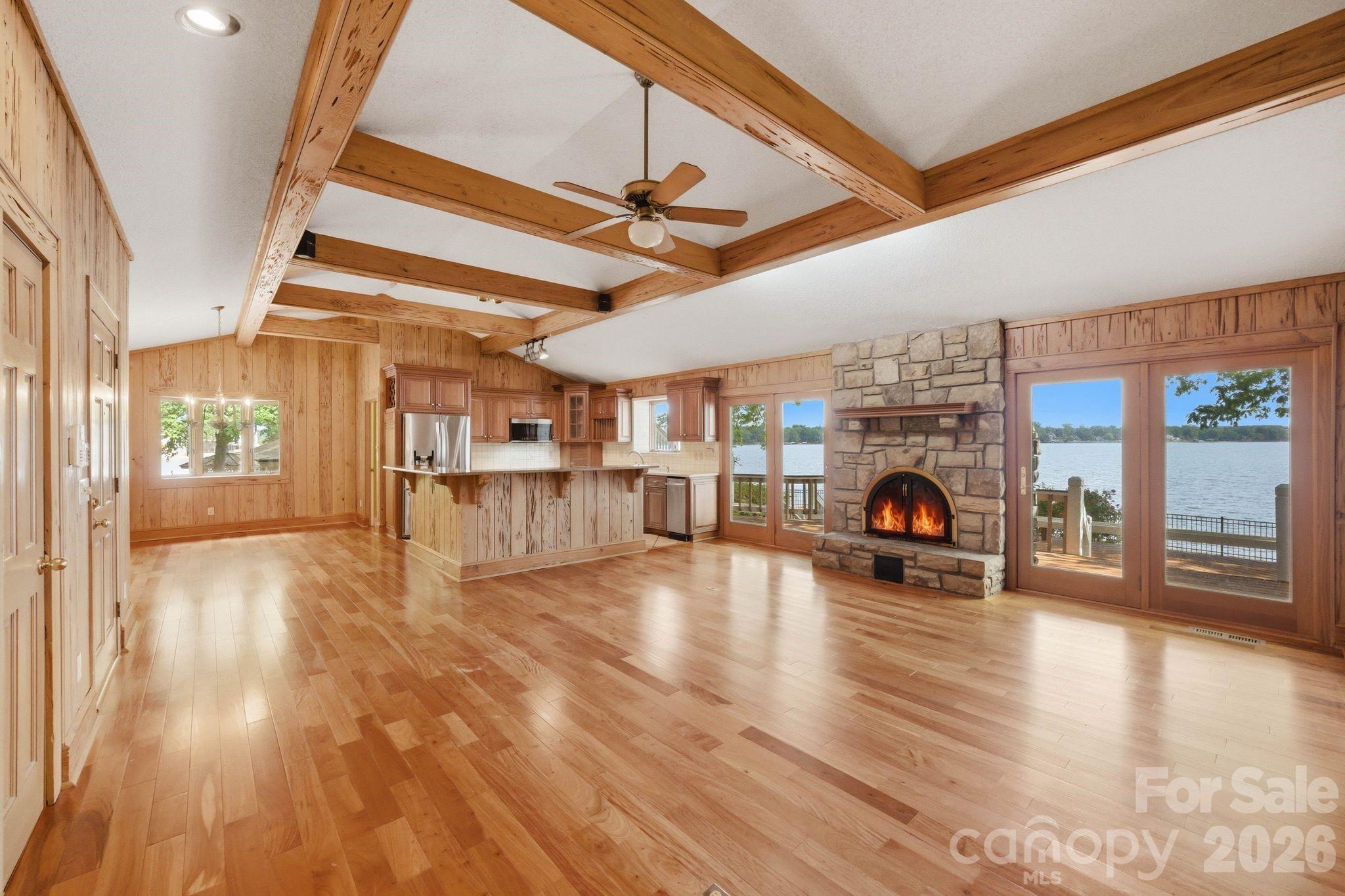 3725 Kingfisher Lane Property Photo 22