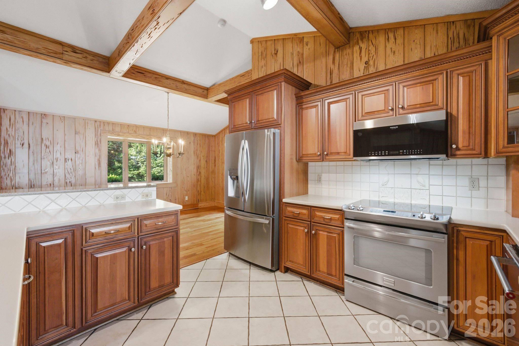 3725 Kingfisher Lane Property Photo 25