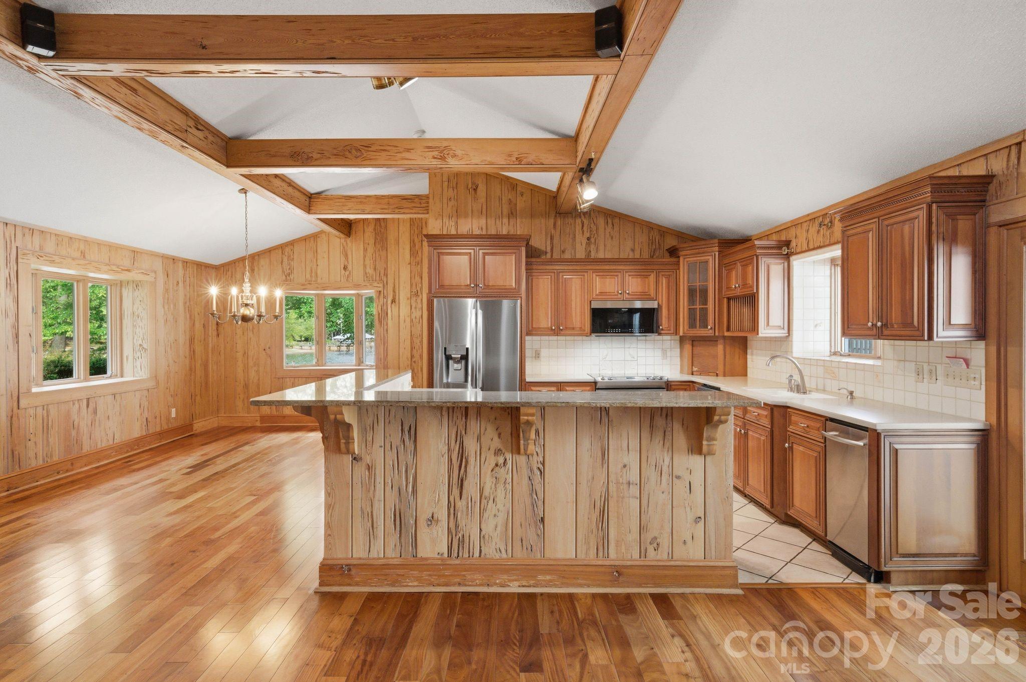 3725 Kingfisher Lane Property Photo 26