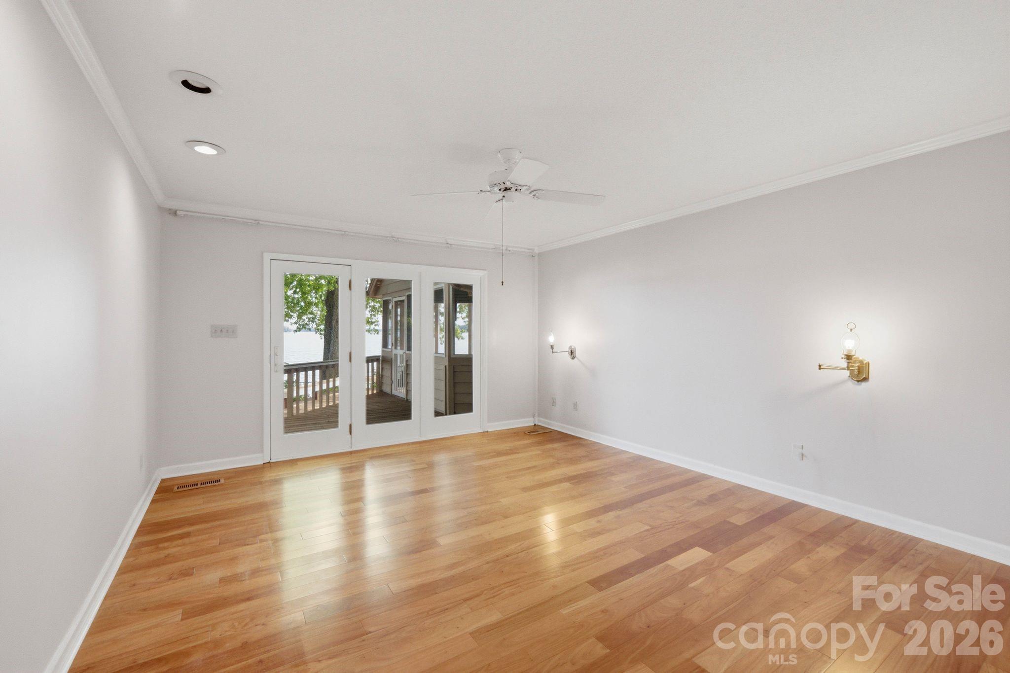 3725 Kingfisher Lane Property Photo 28