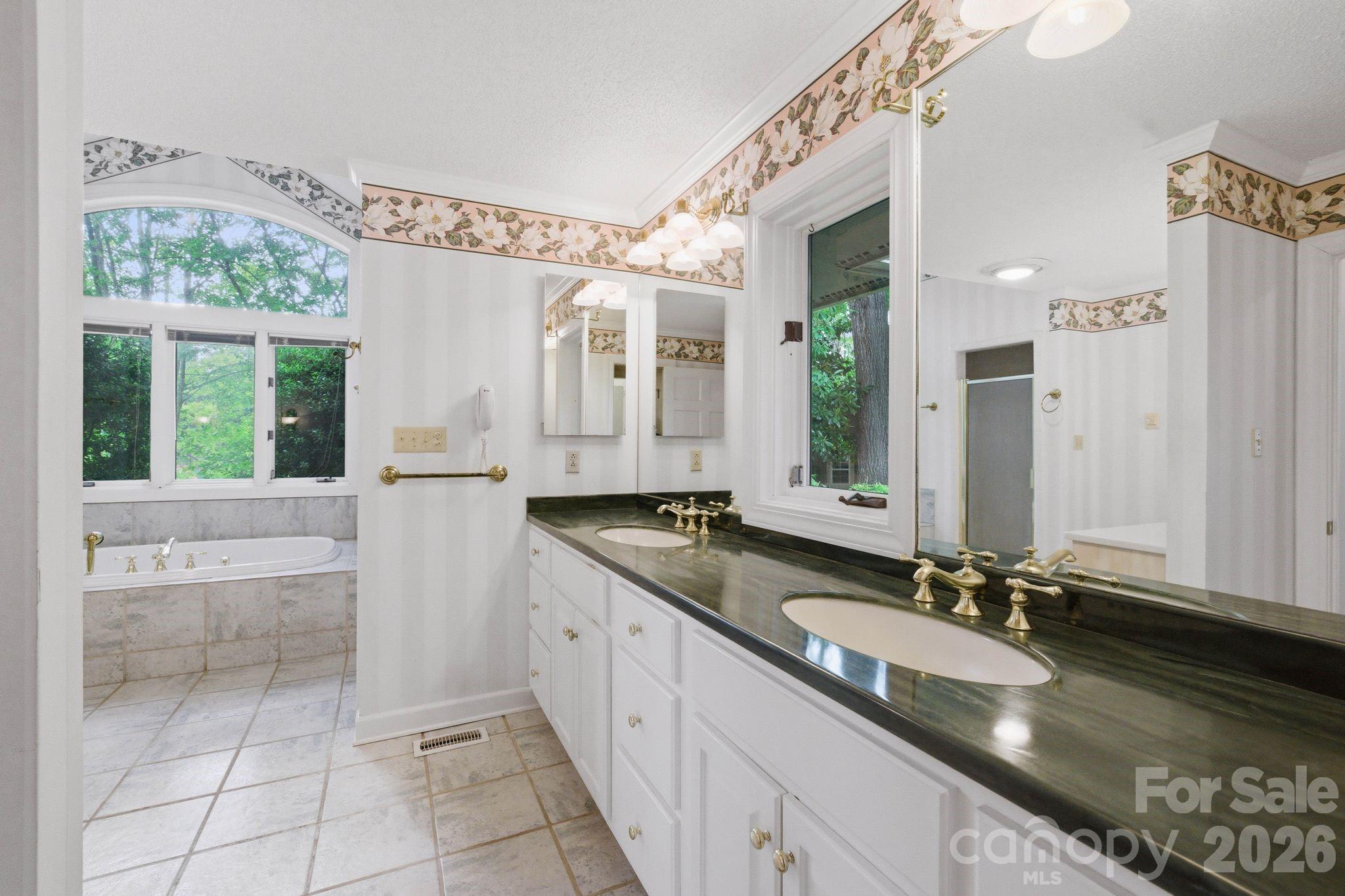 3725 Kingfisher Lane Property Photo 31