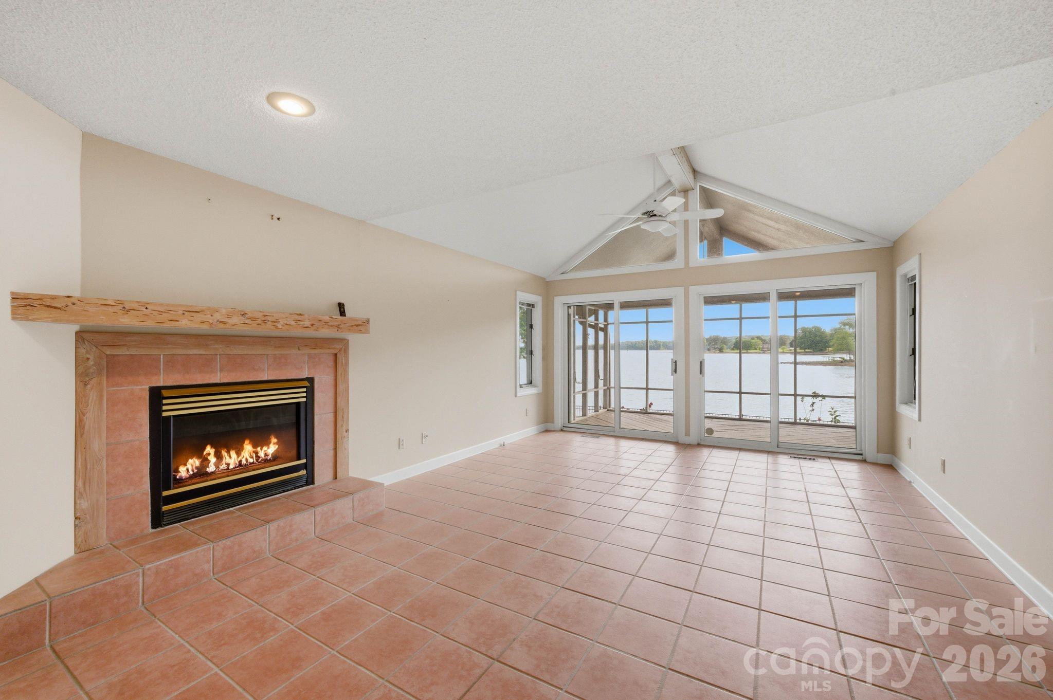3725 Kingfisher Lane Property Photo 35