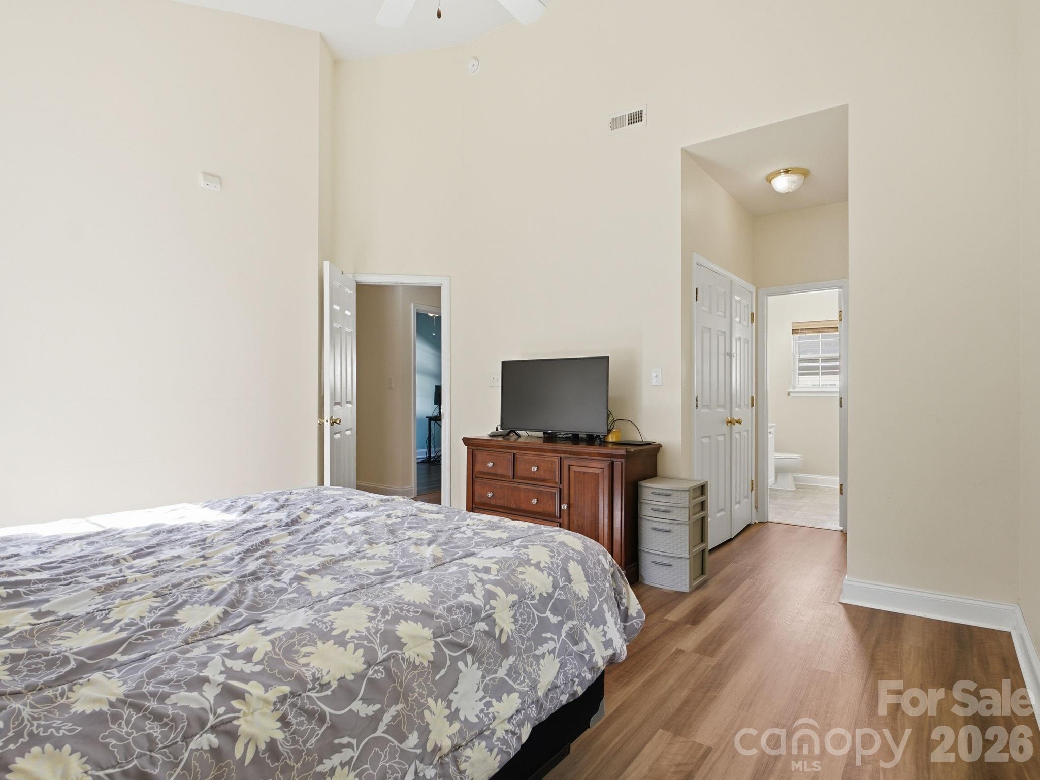 12519 Twelvetrees Lane 12 Property Photo 12