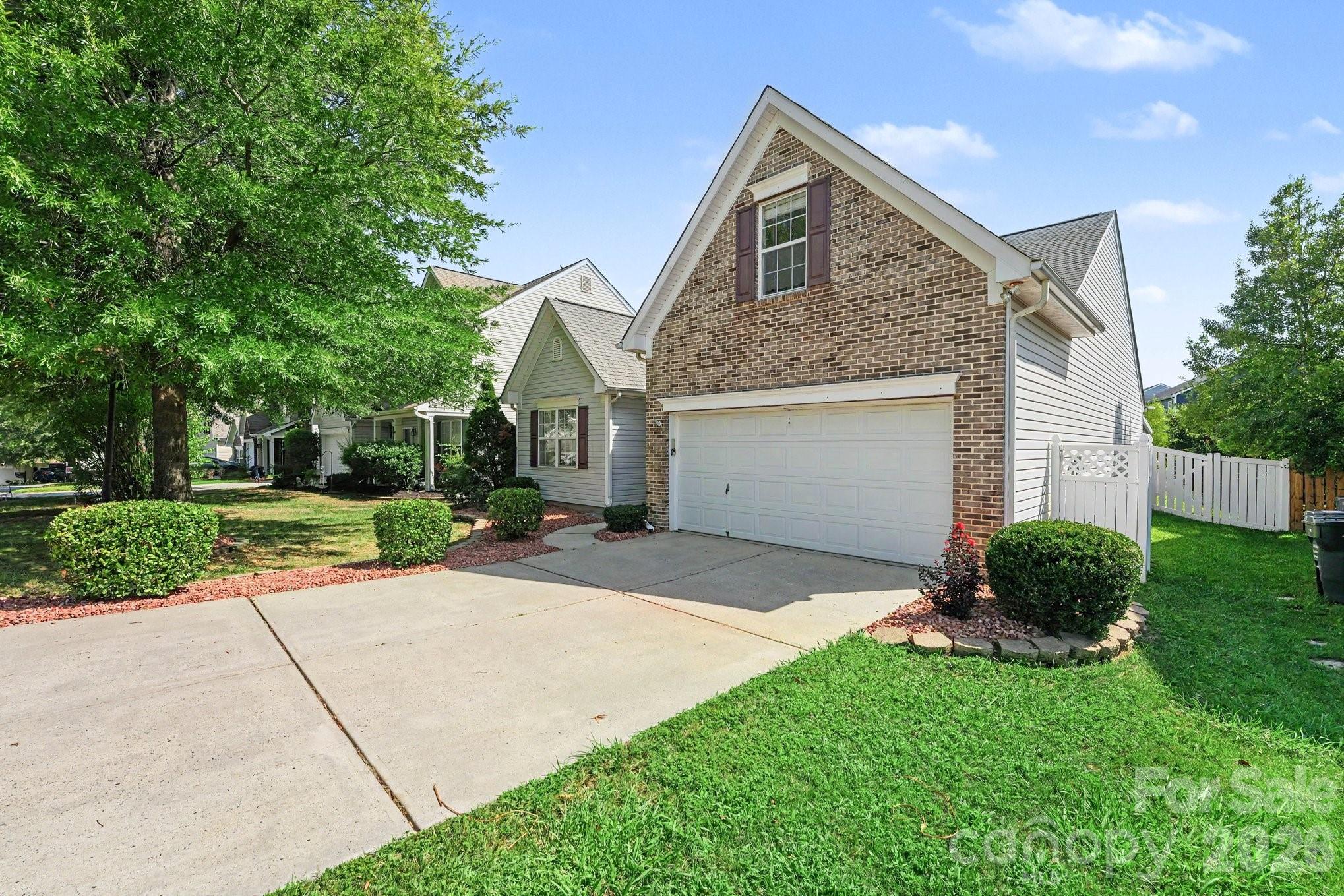 1274 Emory Lane Property Photo 3