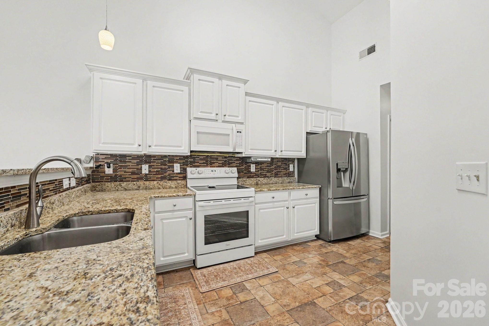 1274 Emory Lane Property Photo 5