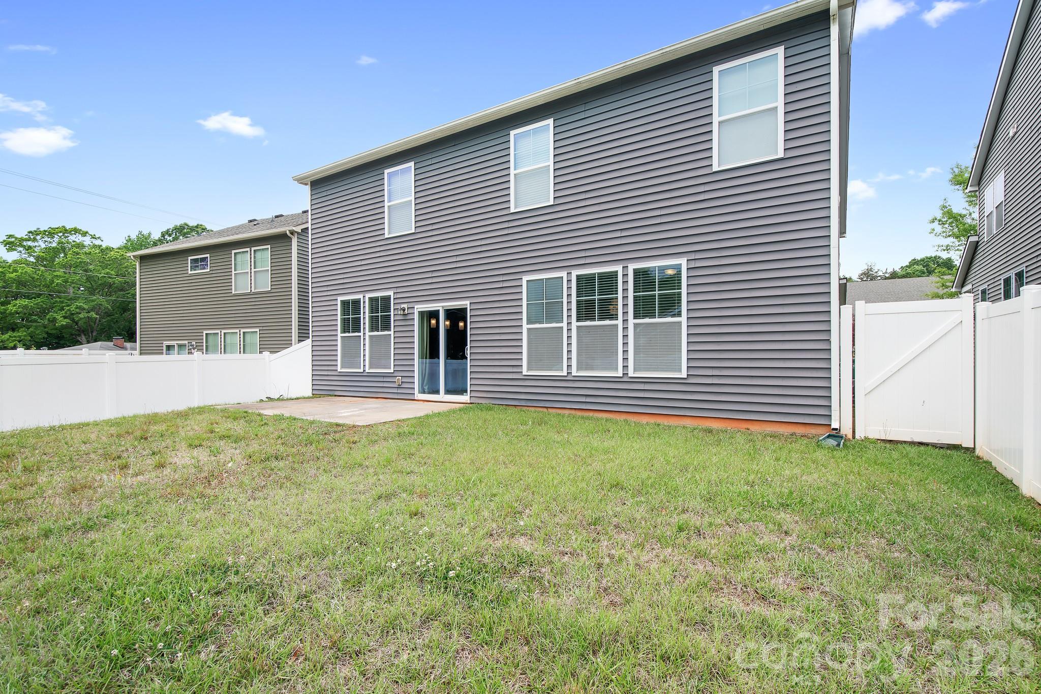 10008 Michael Crossing Drive Property Photo 30