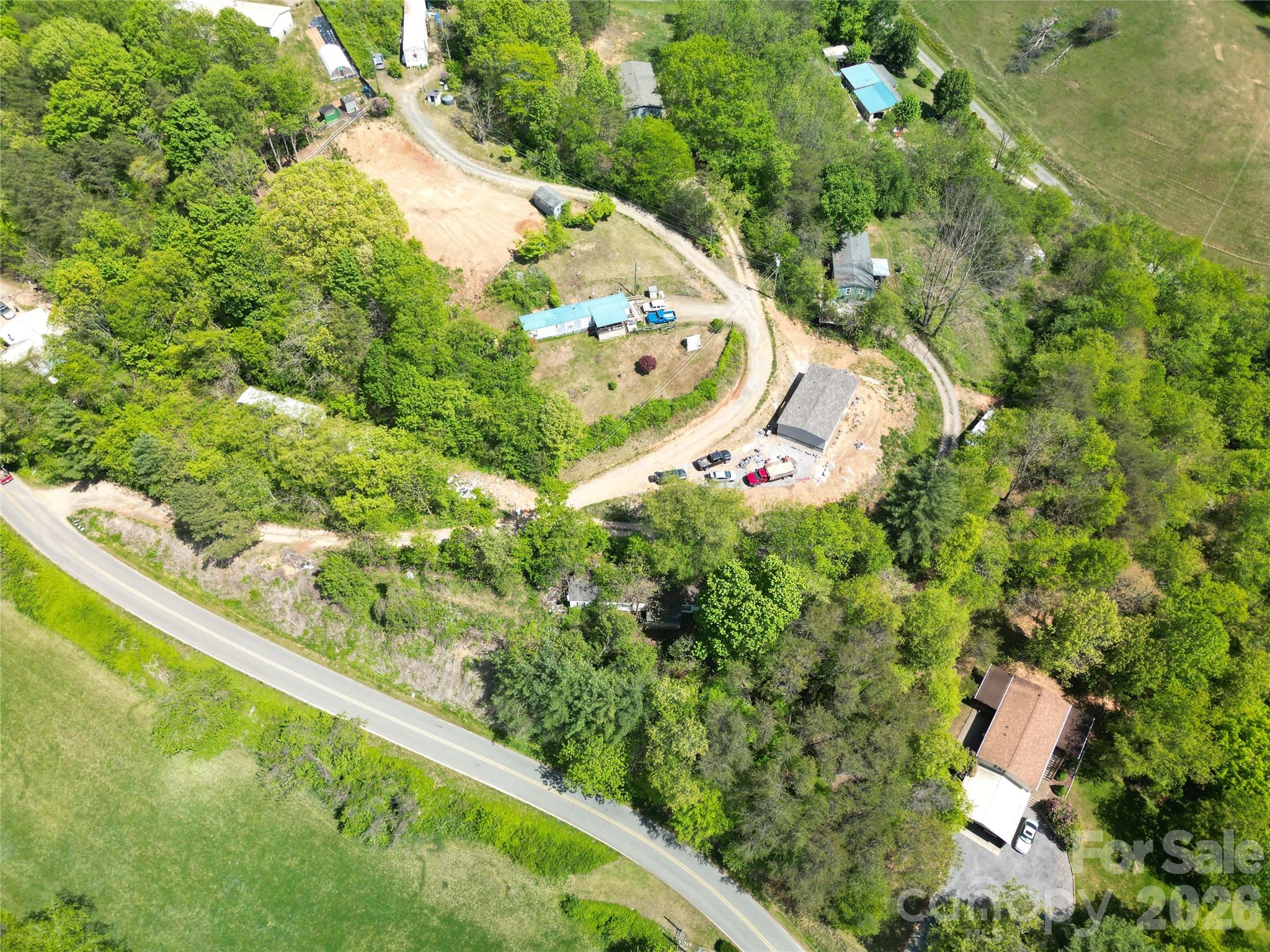 32 Windy Hill Lane Property Photo 7