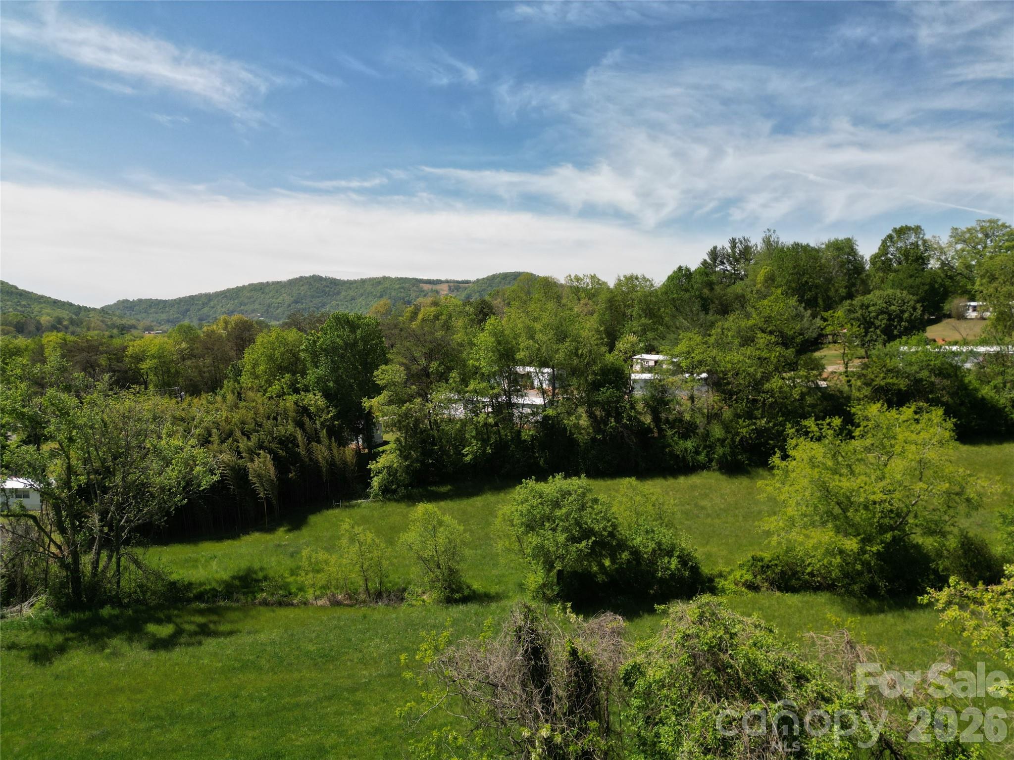 32 Windy Hill Lane Property Photo 10