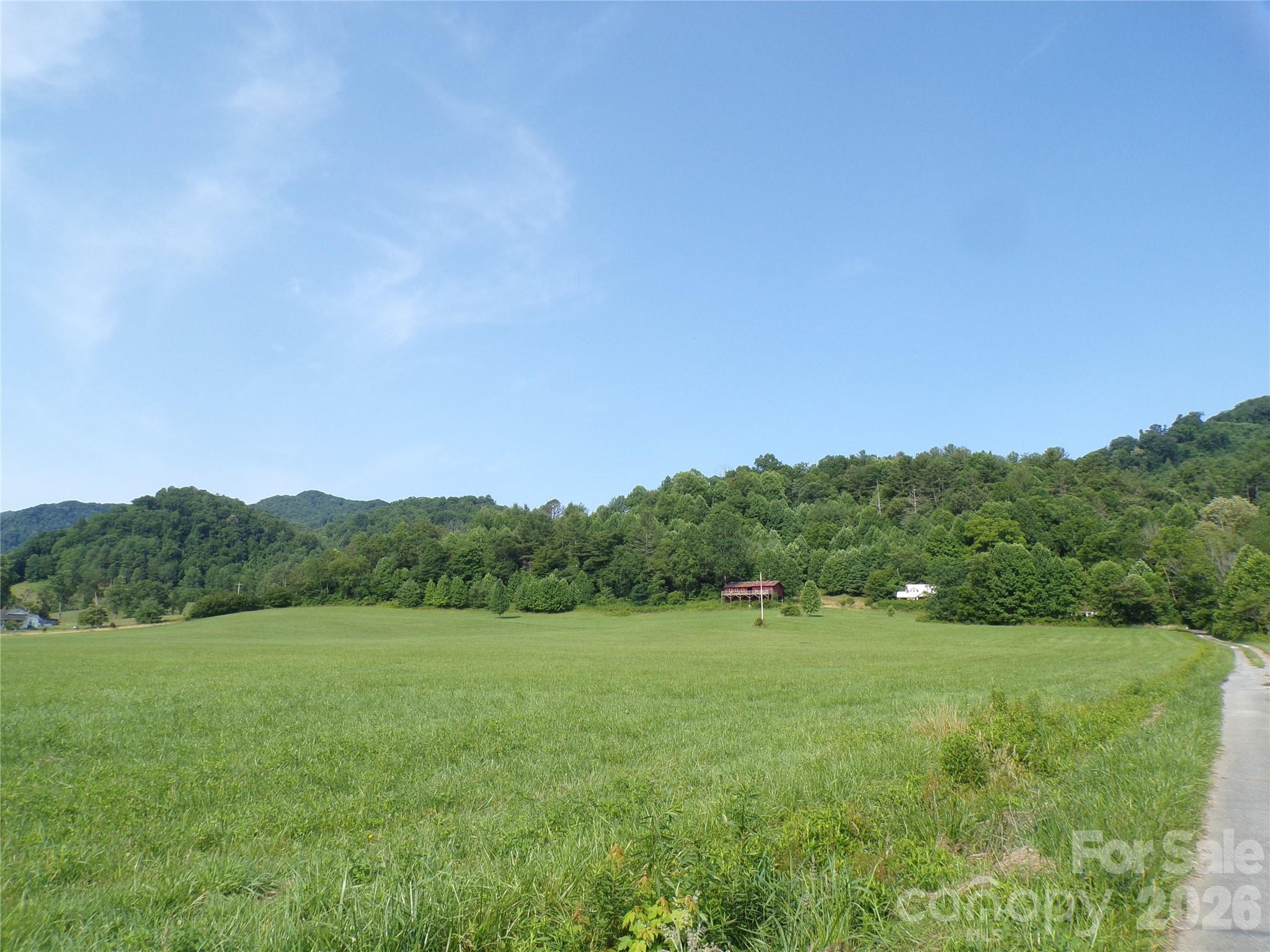 145 Kirks Drive Property Photo 7