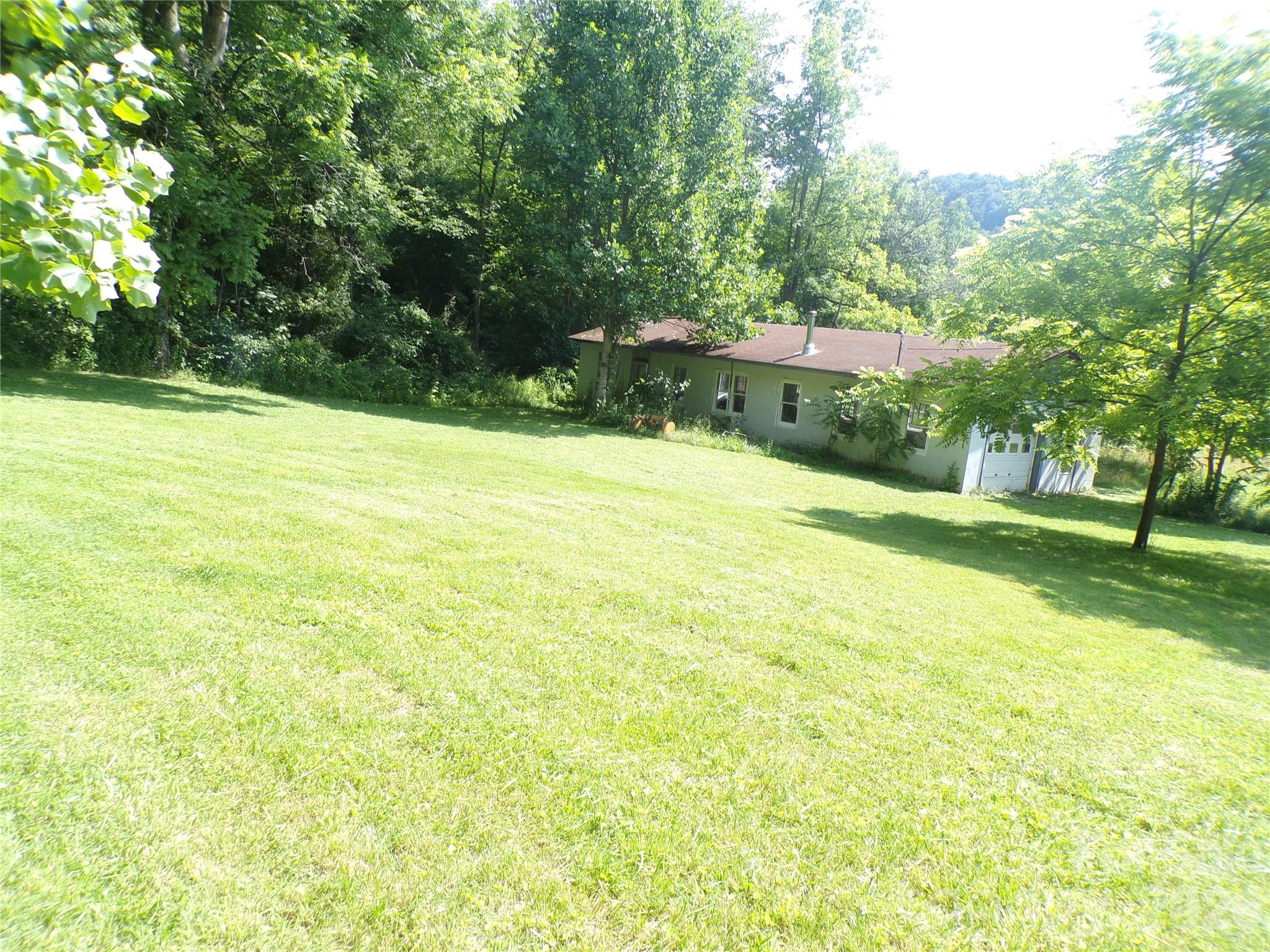 145 Kirks Drive Property Photo 8