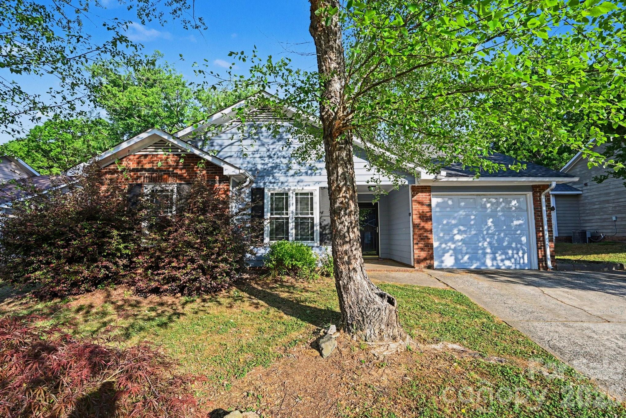 3209 Green Meadow Way Property Photo 1