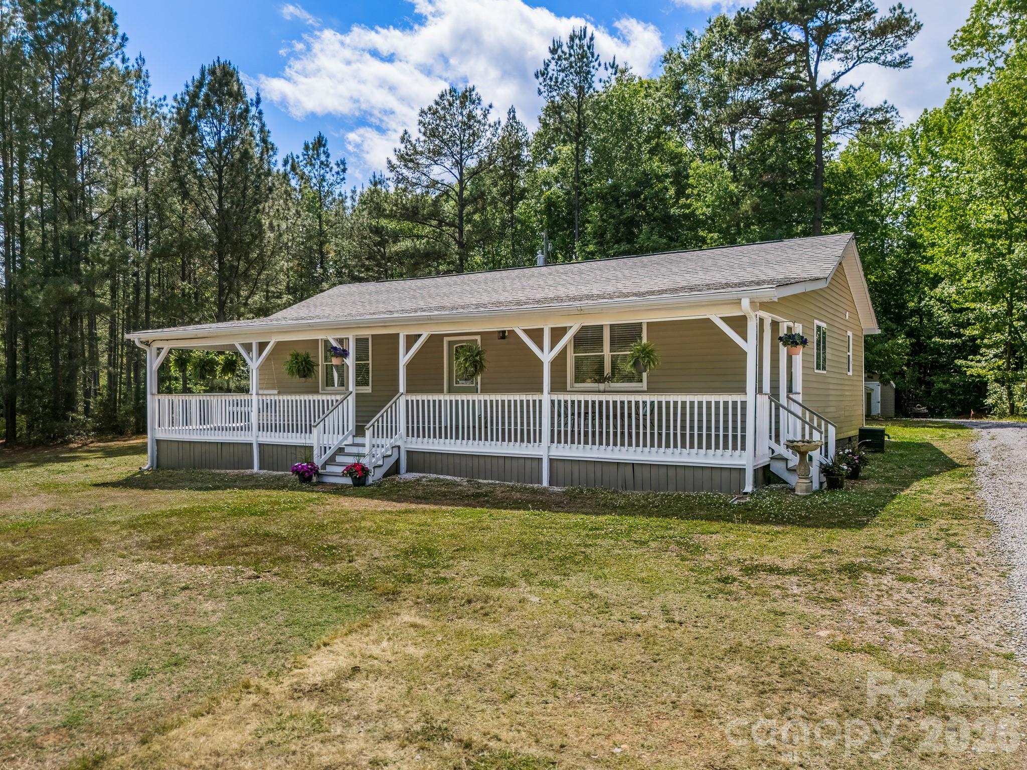 10718 Lancaster Highway Property Photo 1