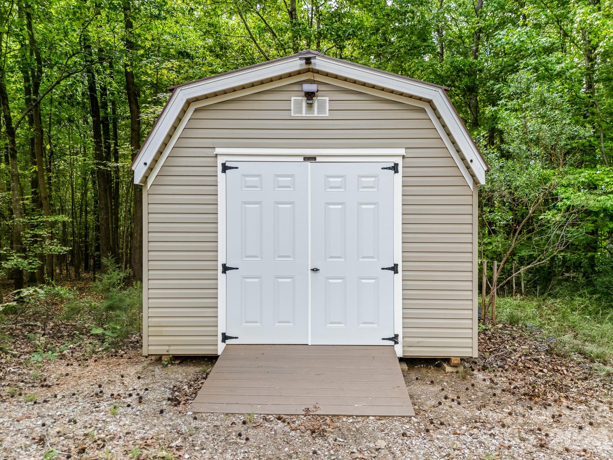 10718 Lancaster Highway Property Photo 27
