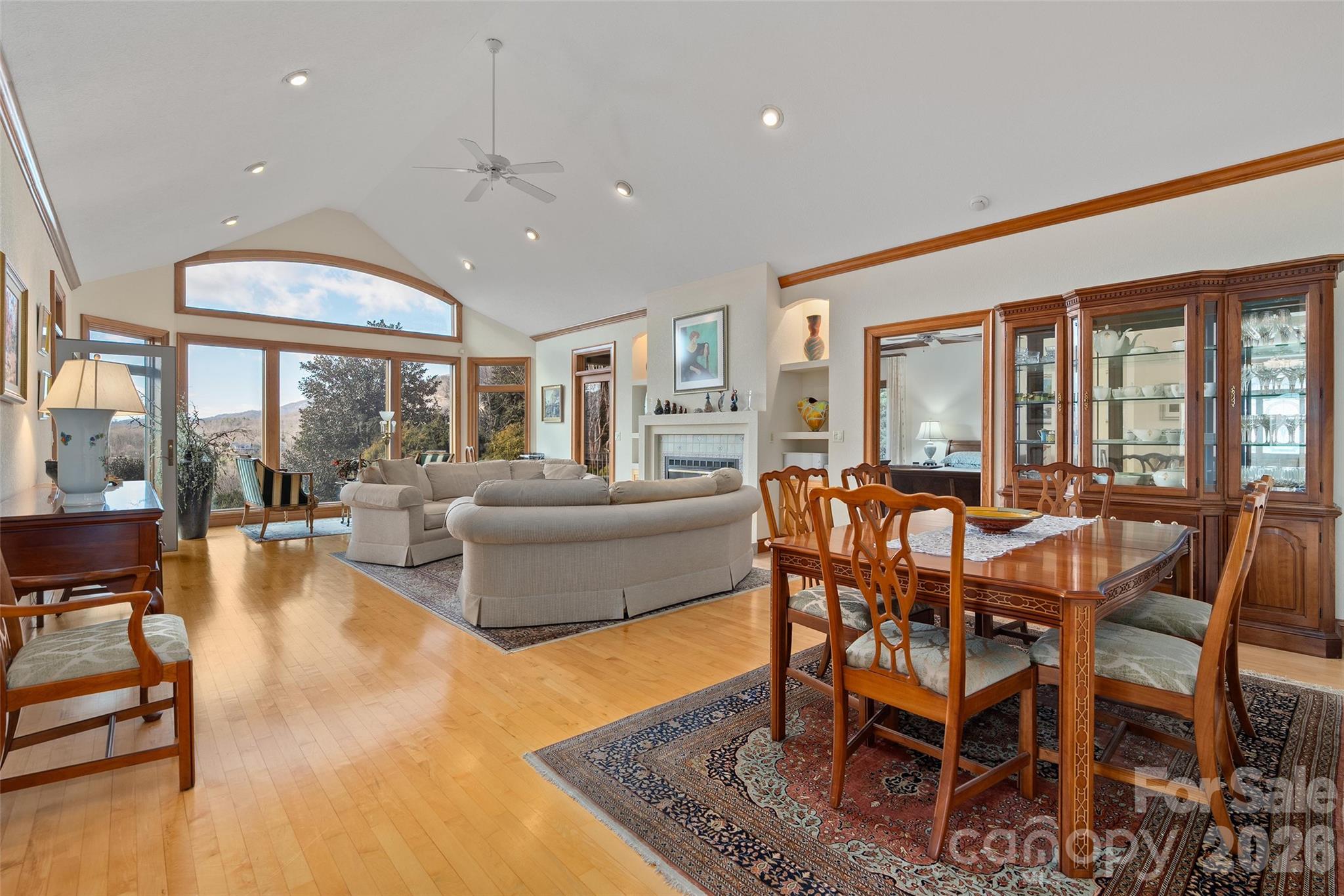 78 Banker Drive Property Photo 9