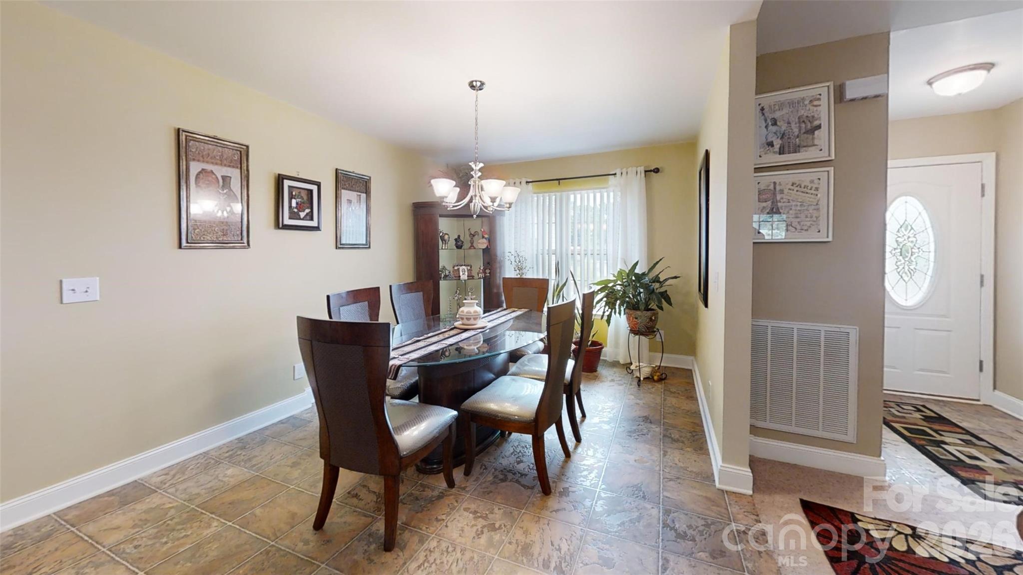 227 Periwinkle Street Property Photo 4