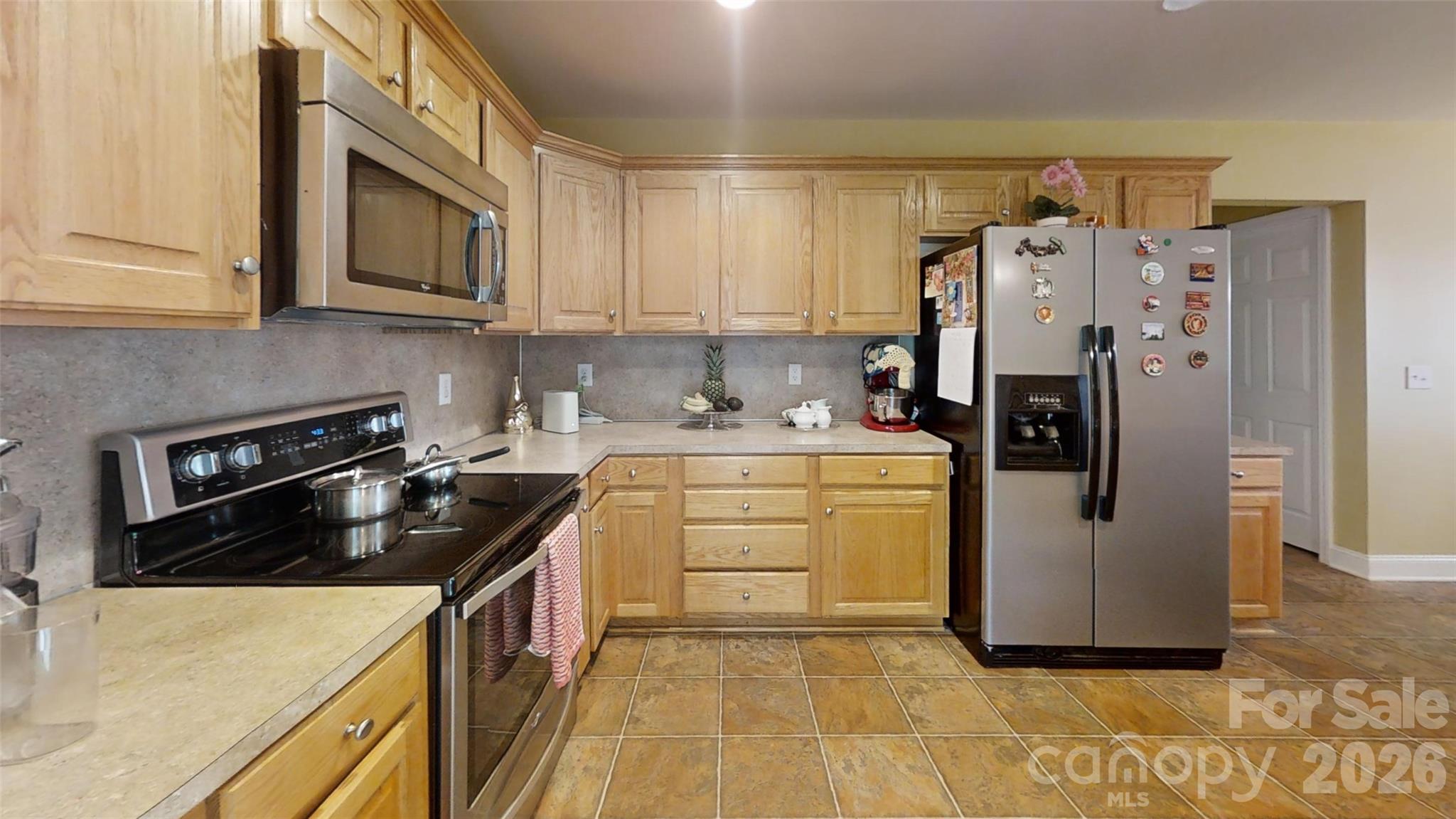 227 Periwinkle Street Property Photo 6