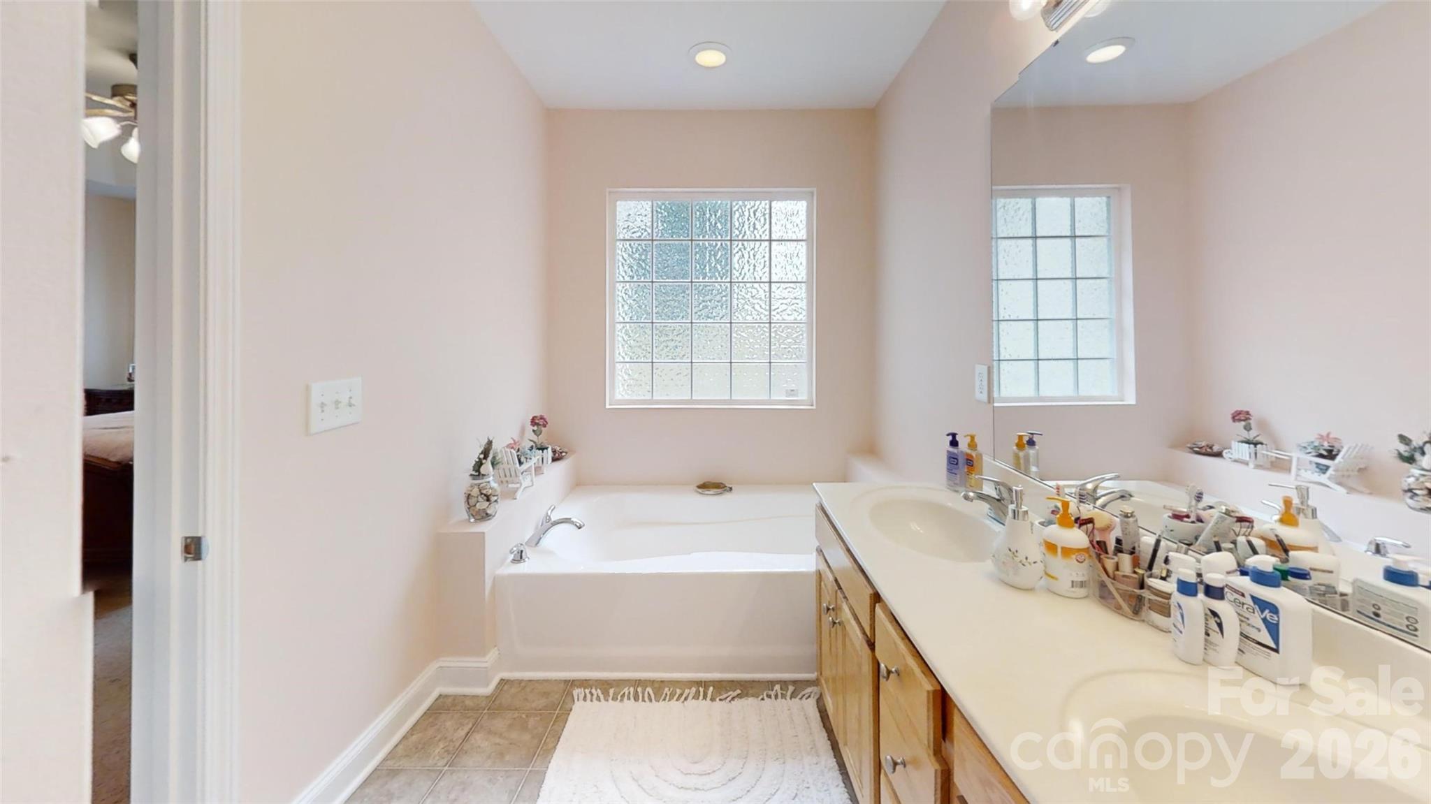 227 Periwinkle Street Property Photo 10