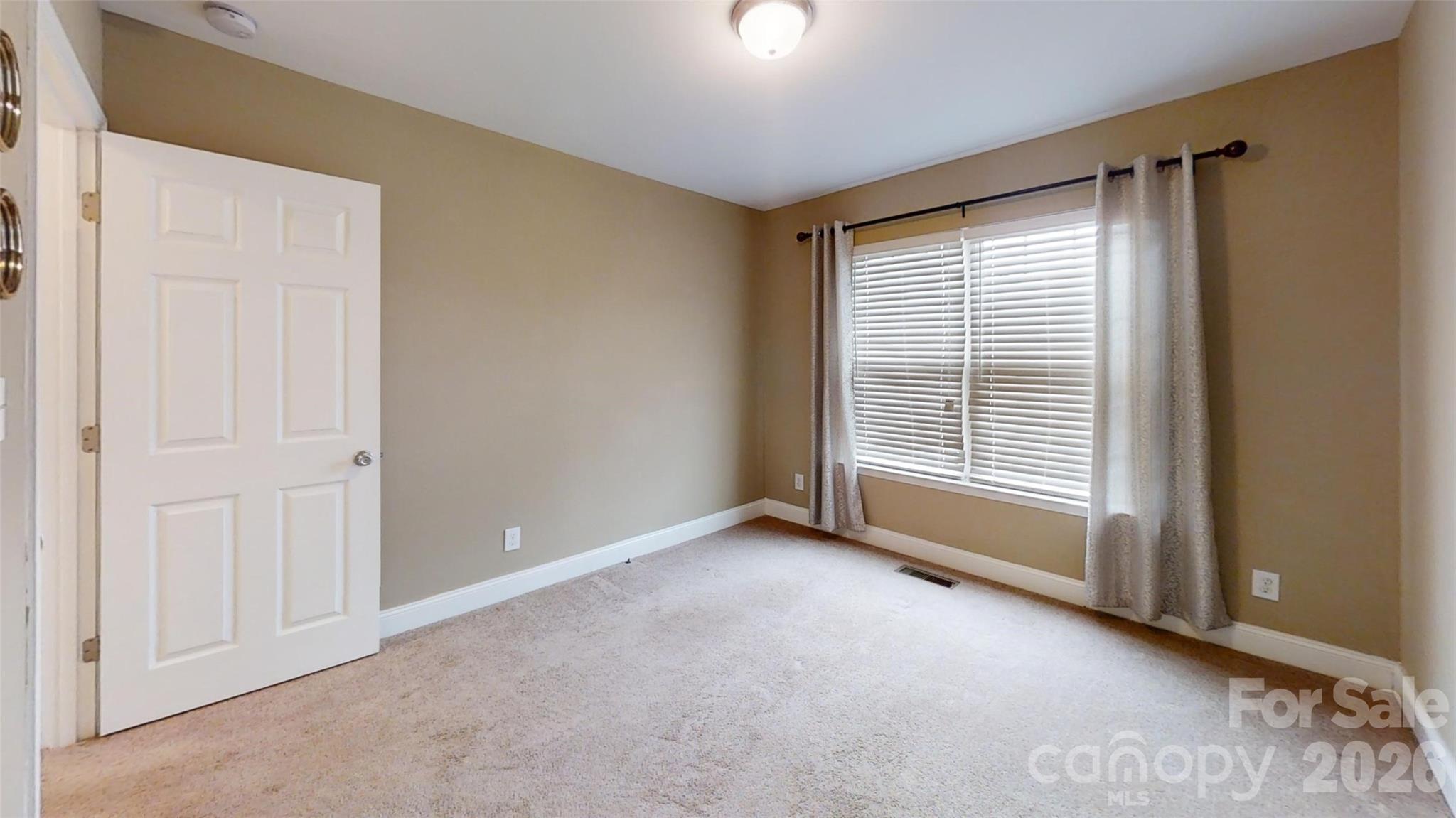 227 Periwinkle Street Property Photo 12