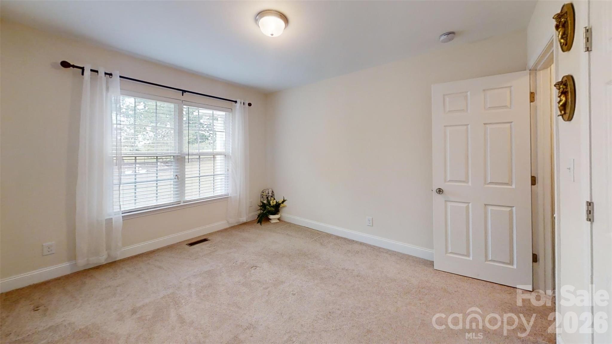 227 Periwinkle Street Property Photo 15