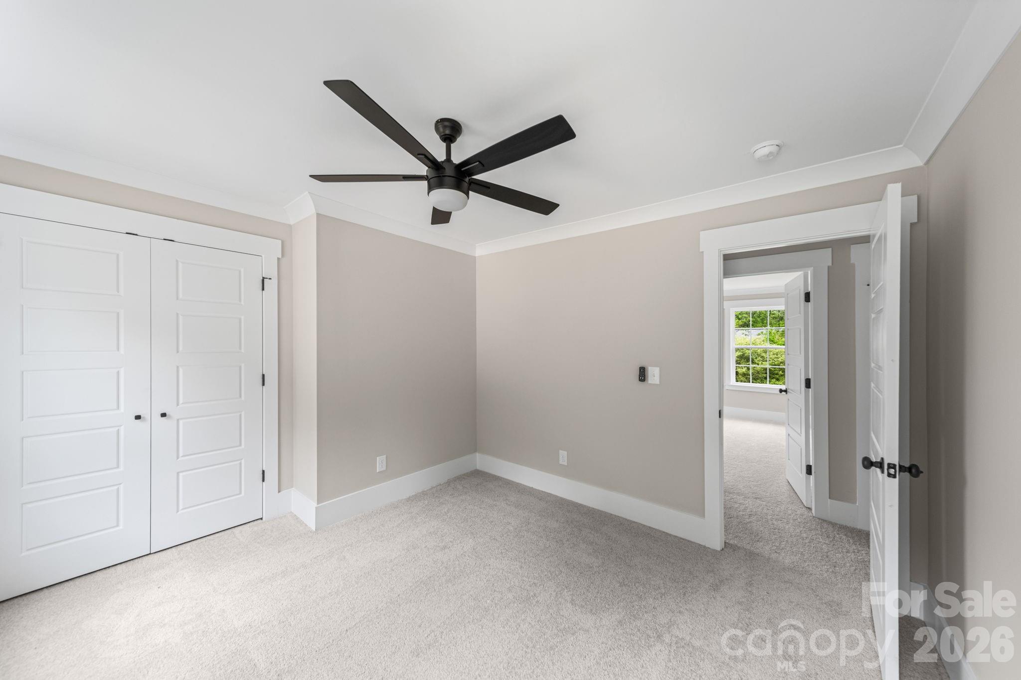 908 Dewey Street Property Photo 23