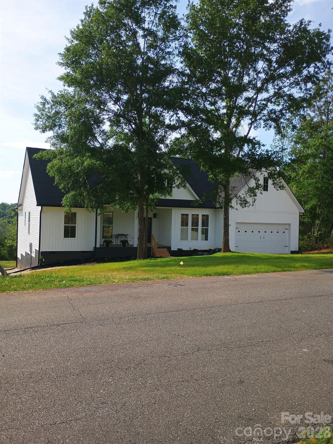 139 Blue Sky Circle Property Photo 2