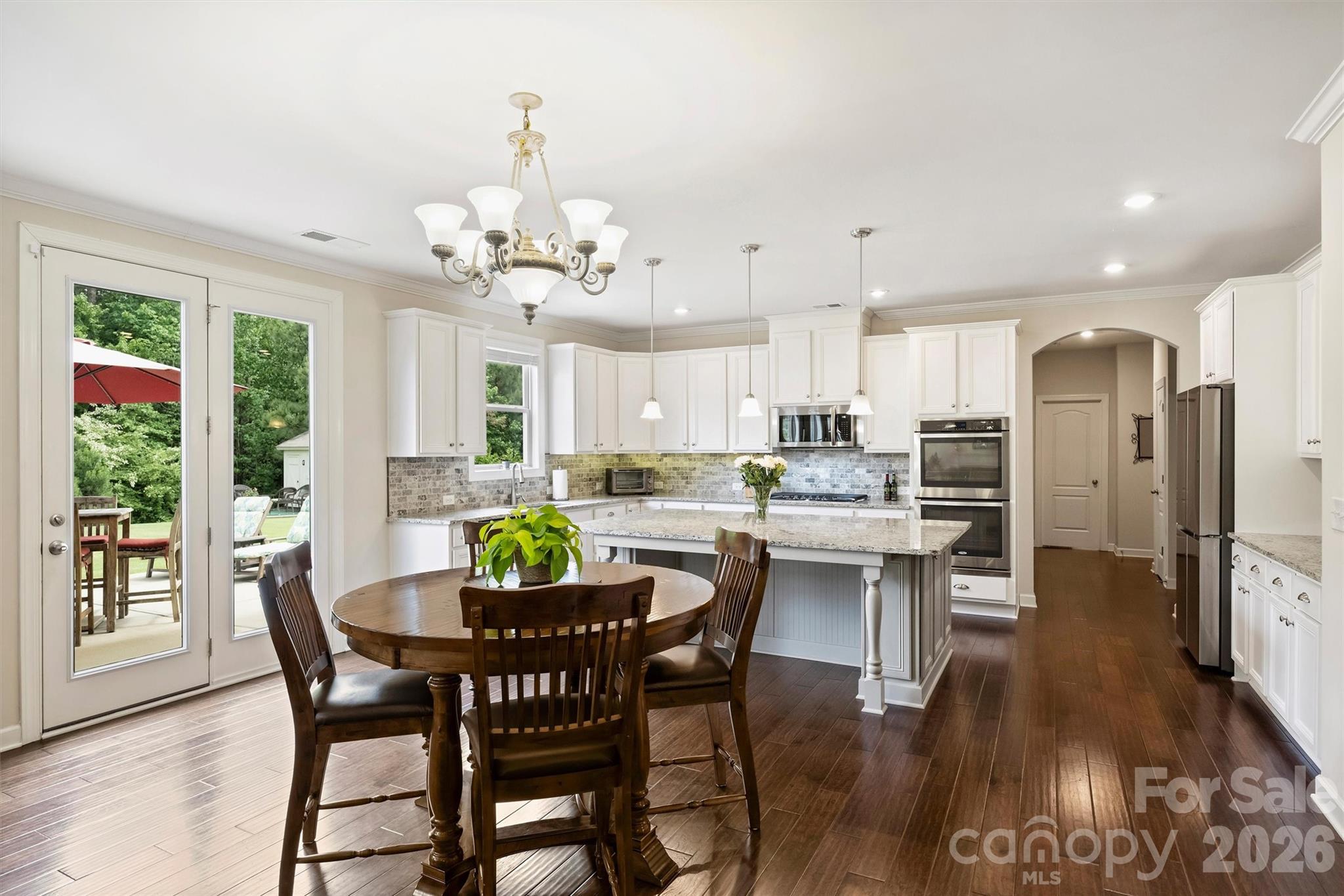 819 Tyne Drive Property Photo 12