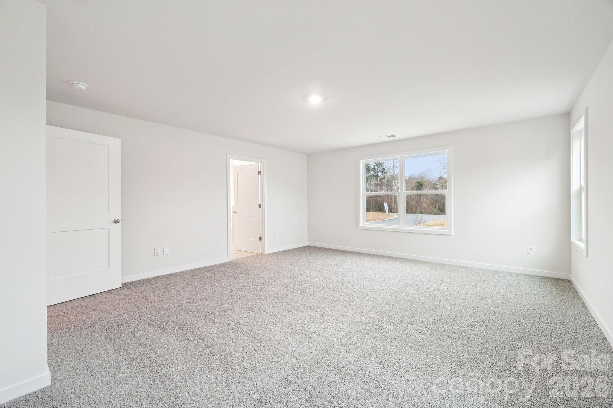 7589 Bainbridge Road Property Photo 21