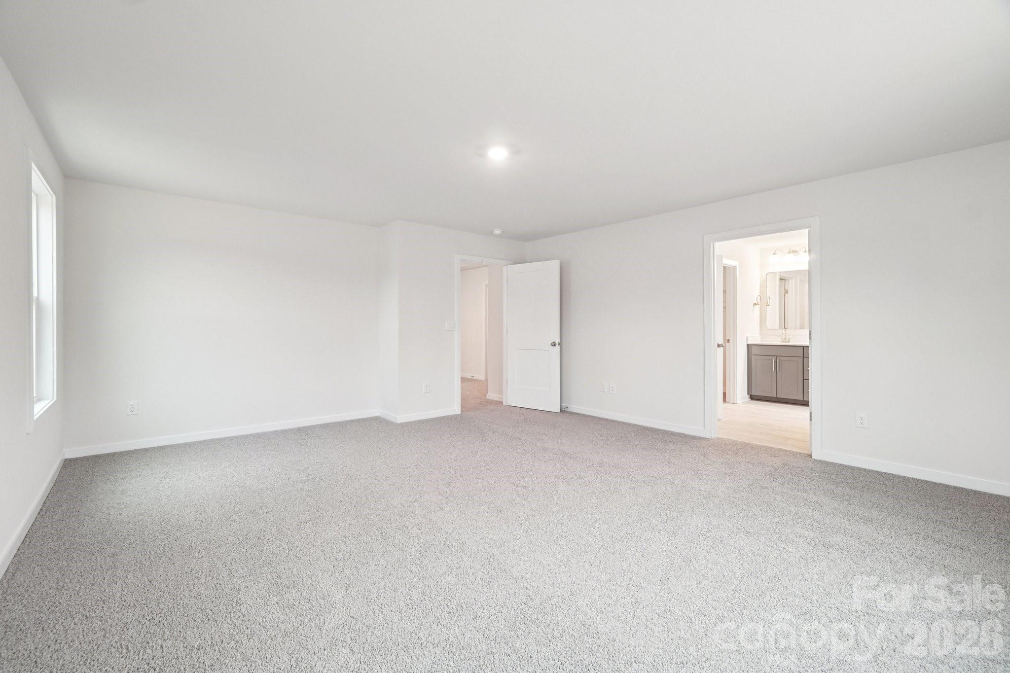 7589 Bainbridge Road Property Photo 25