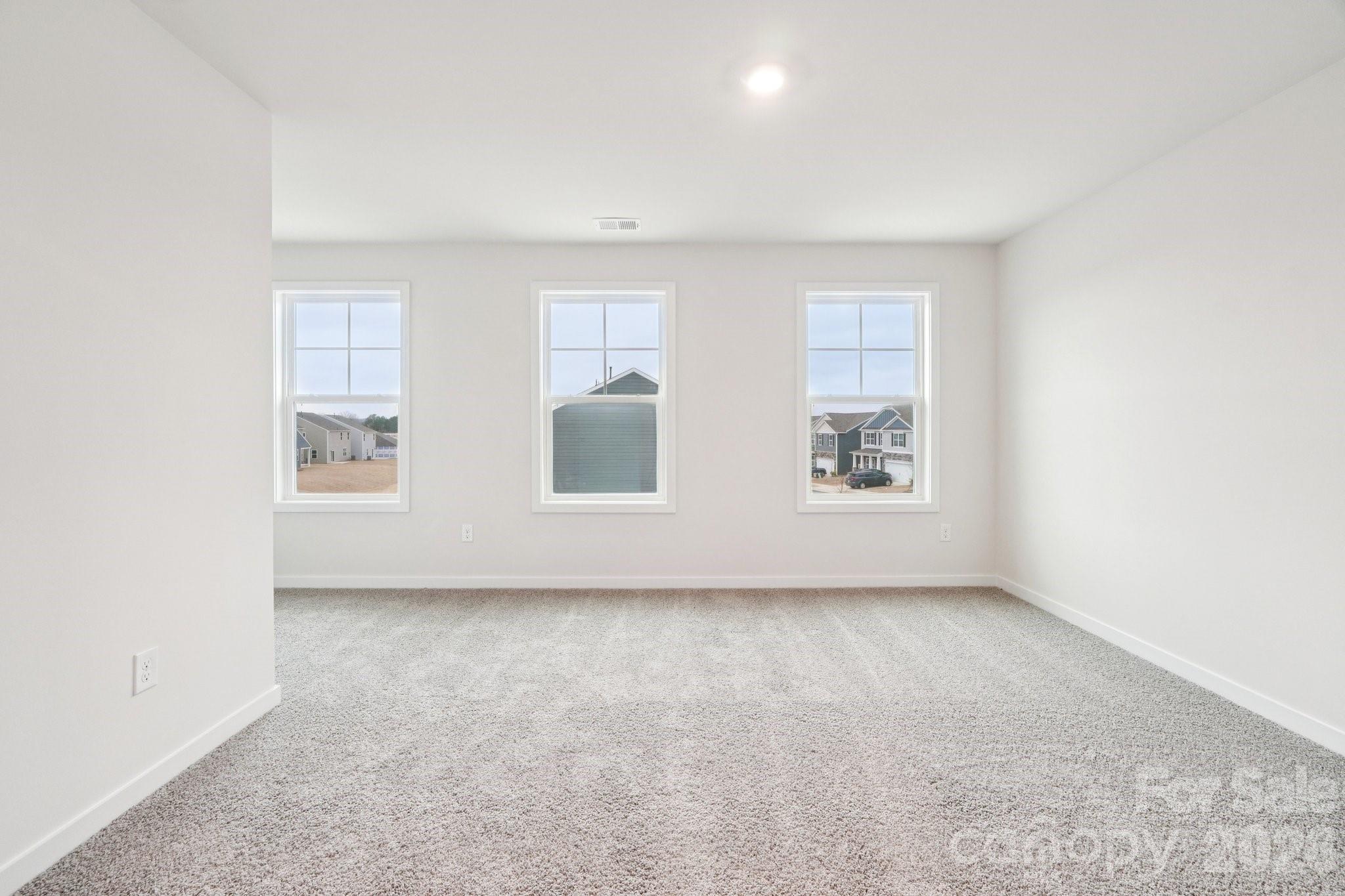 7589 Bainbridge Road Property Photo 31