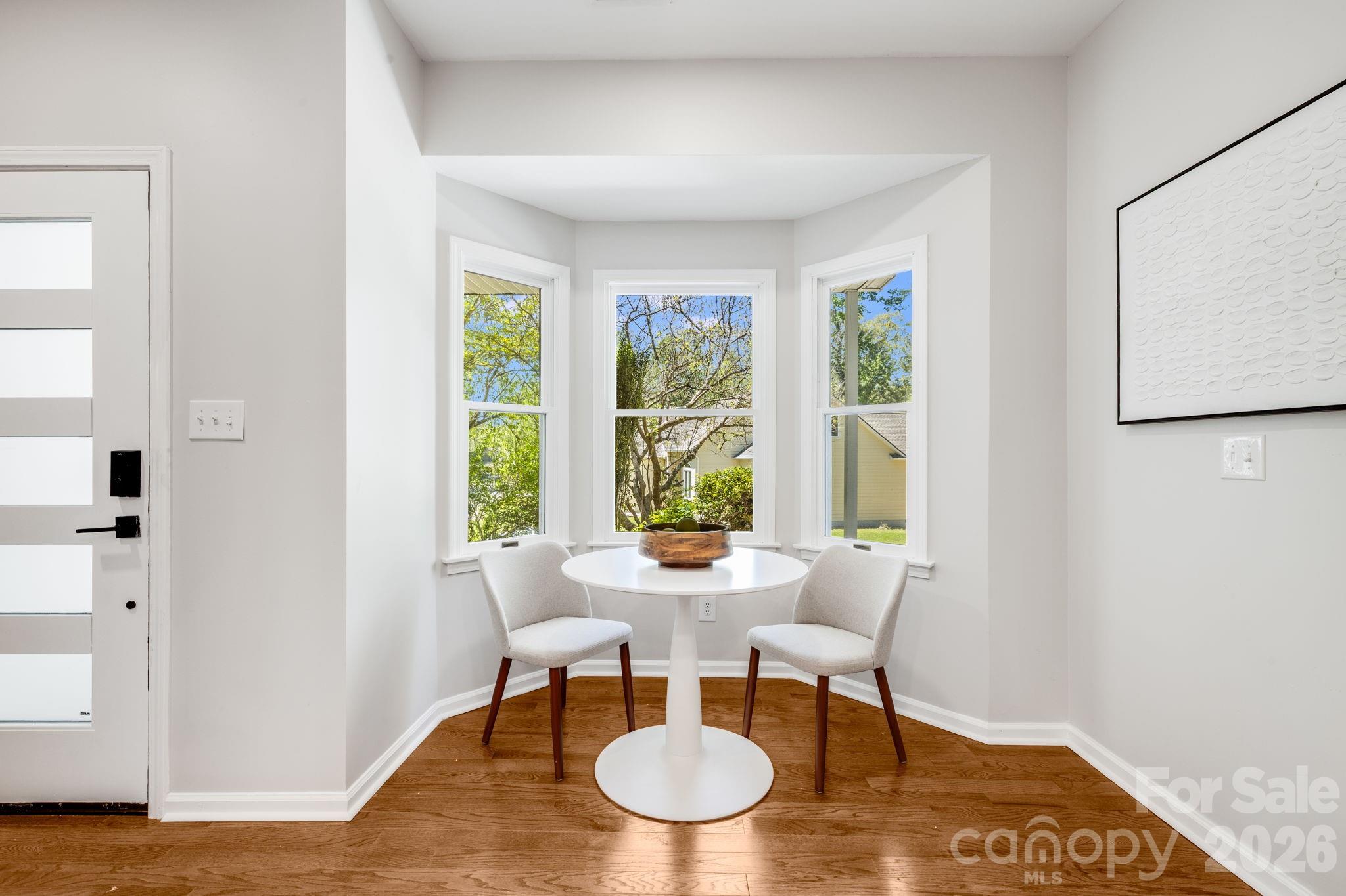 132 Fox Cross Drive Property Photo 4