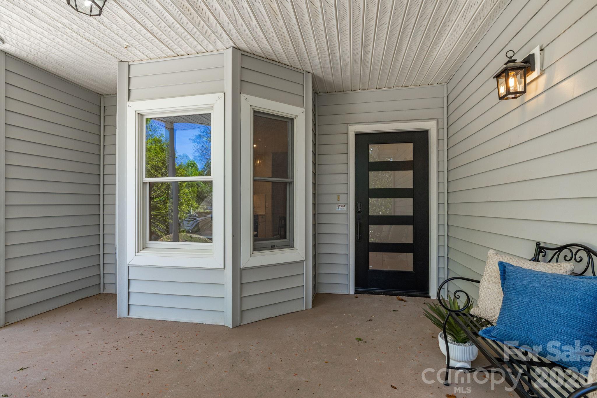 132 Fox Cross Drive Property Photo 7