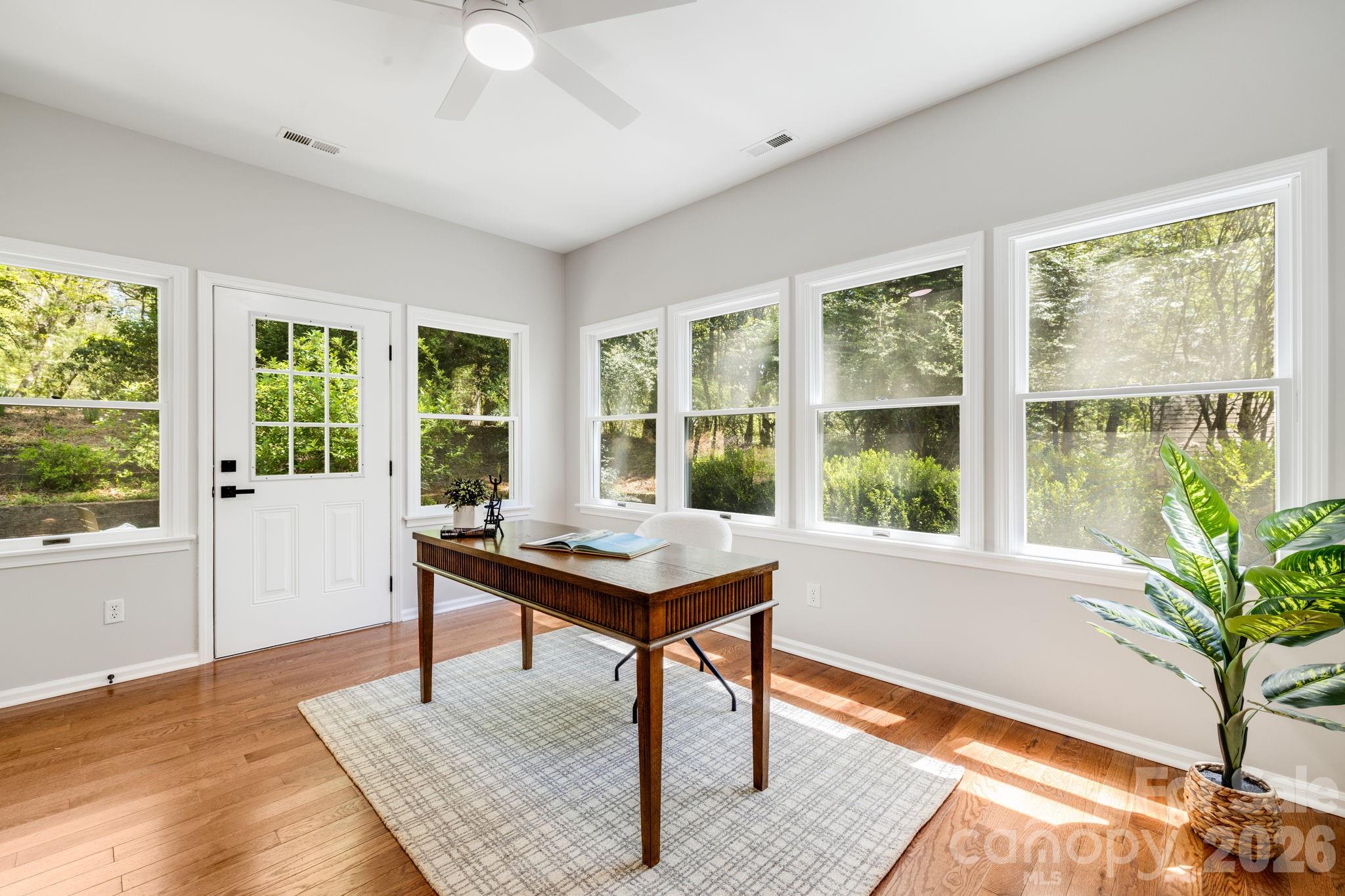 132 Fox Cross Drive Property Photo 26