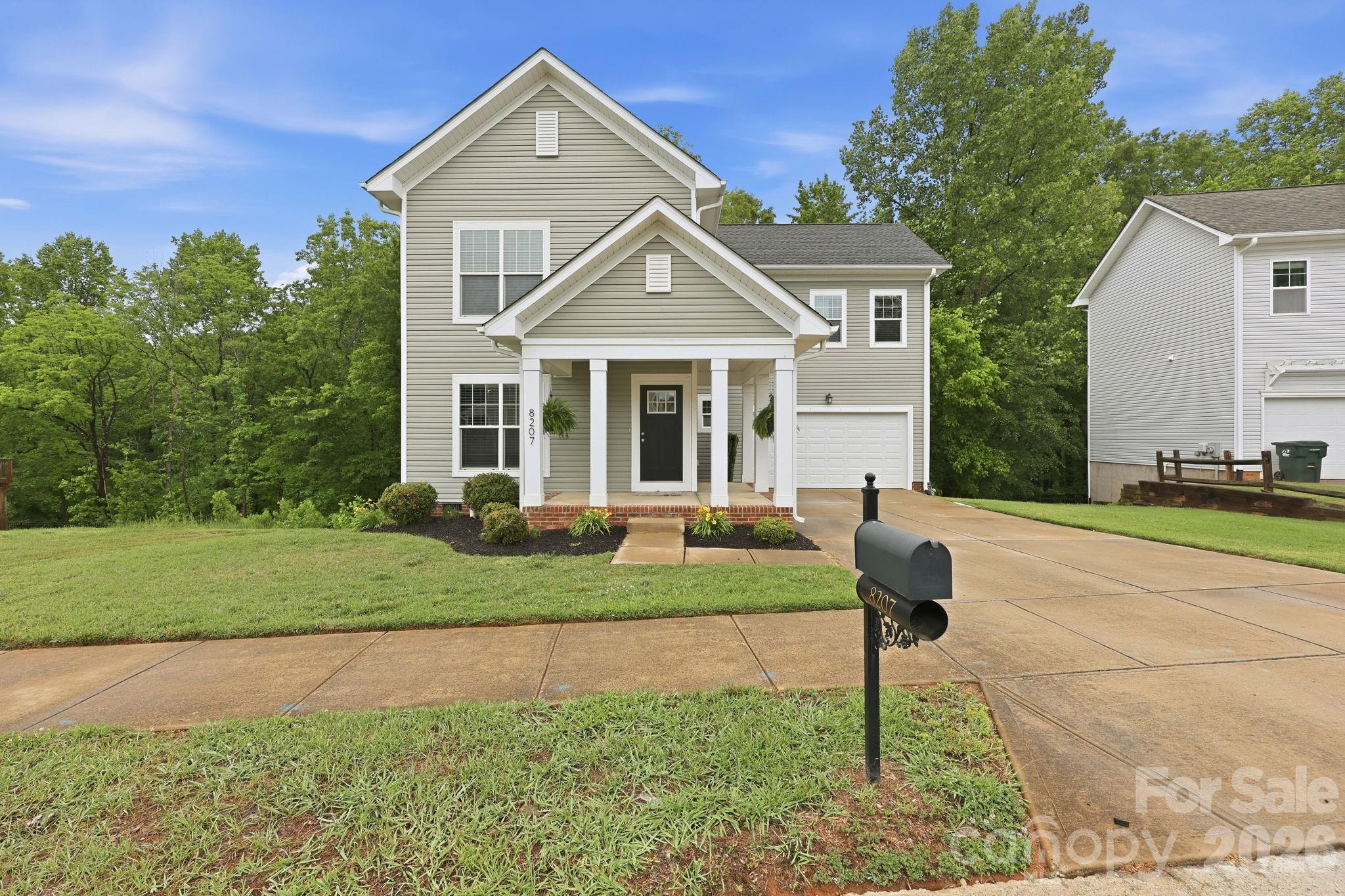 8207 Dumphries Drive Property Photo 2