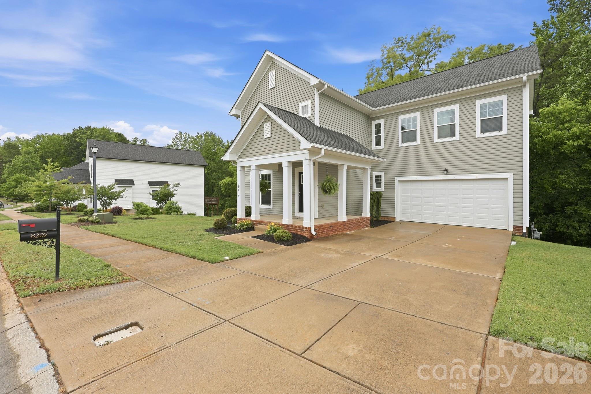 8207 Dumphries Drive Property Photo 3