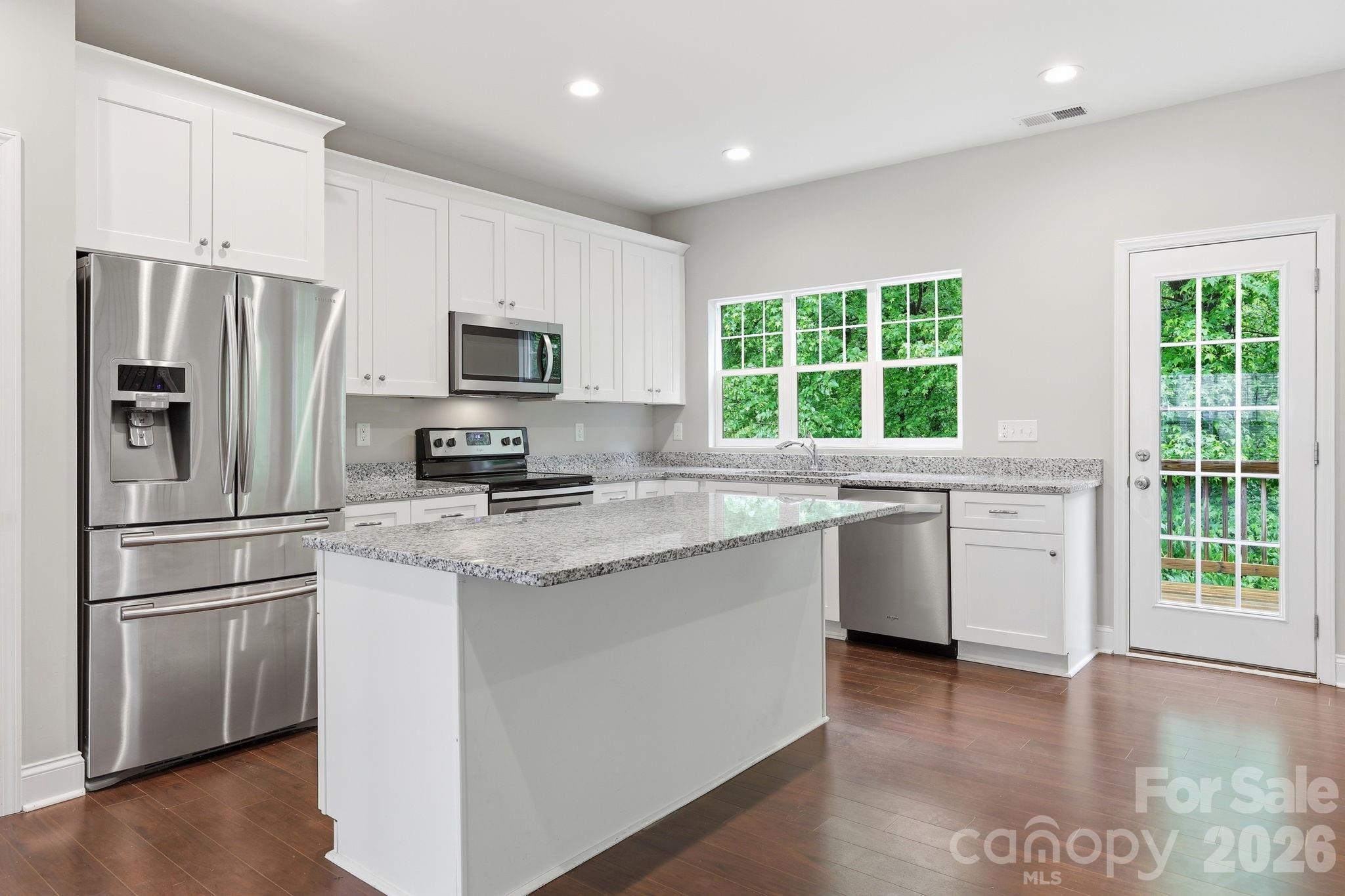 8207 Dumphries Drive Property Photo 11