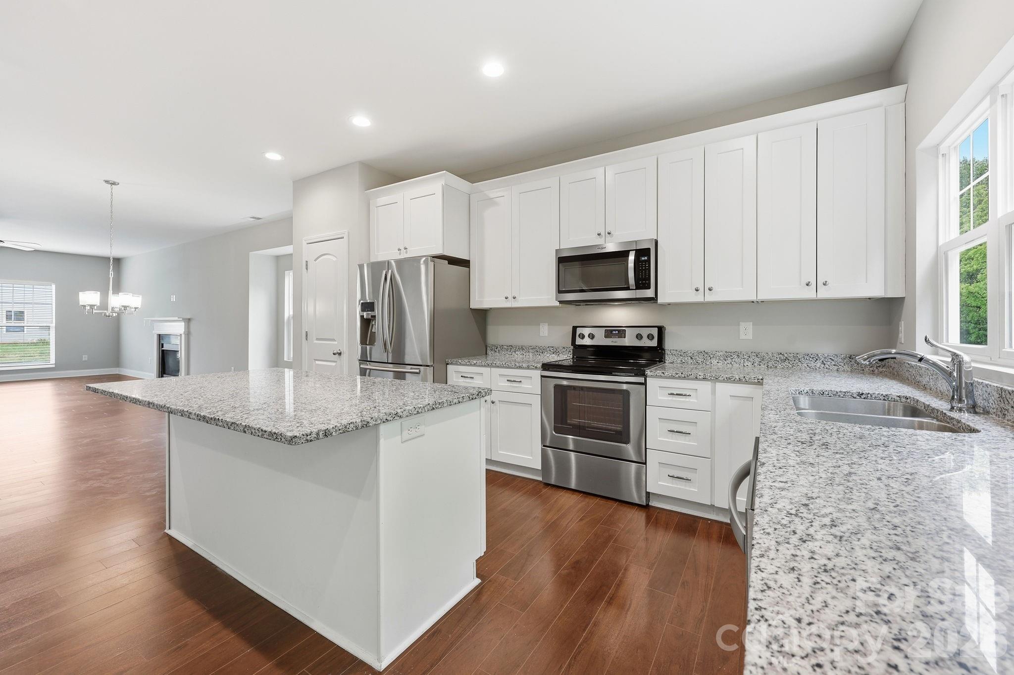 8207 Dumphries Drive Property Photo 13