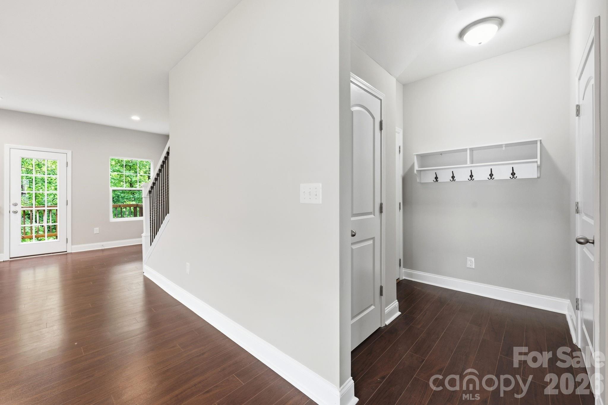 8207 Dumphries Drive Property Photo 16