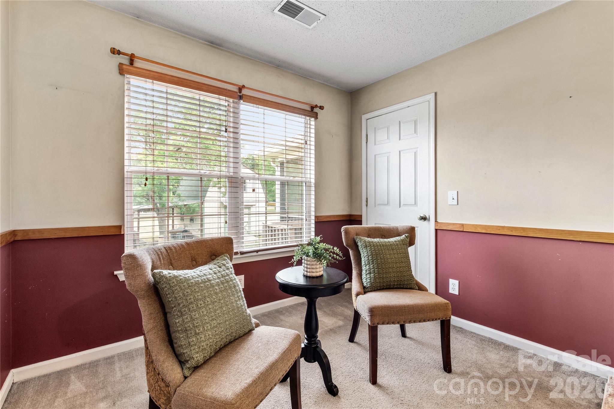 710 Dixie School Road Property Photo 15