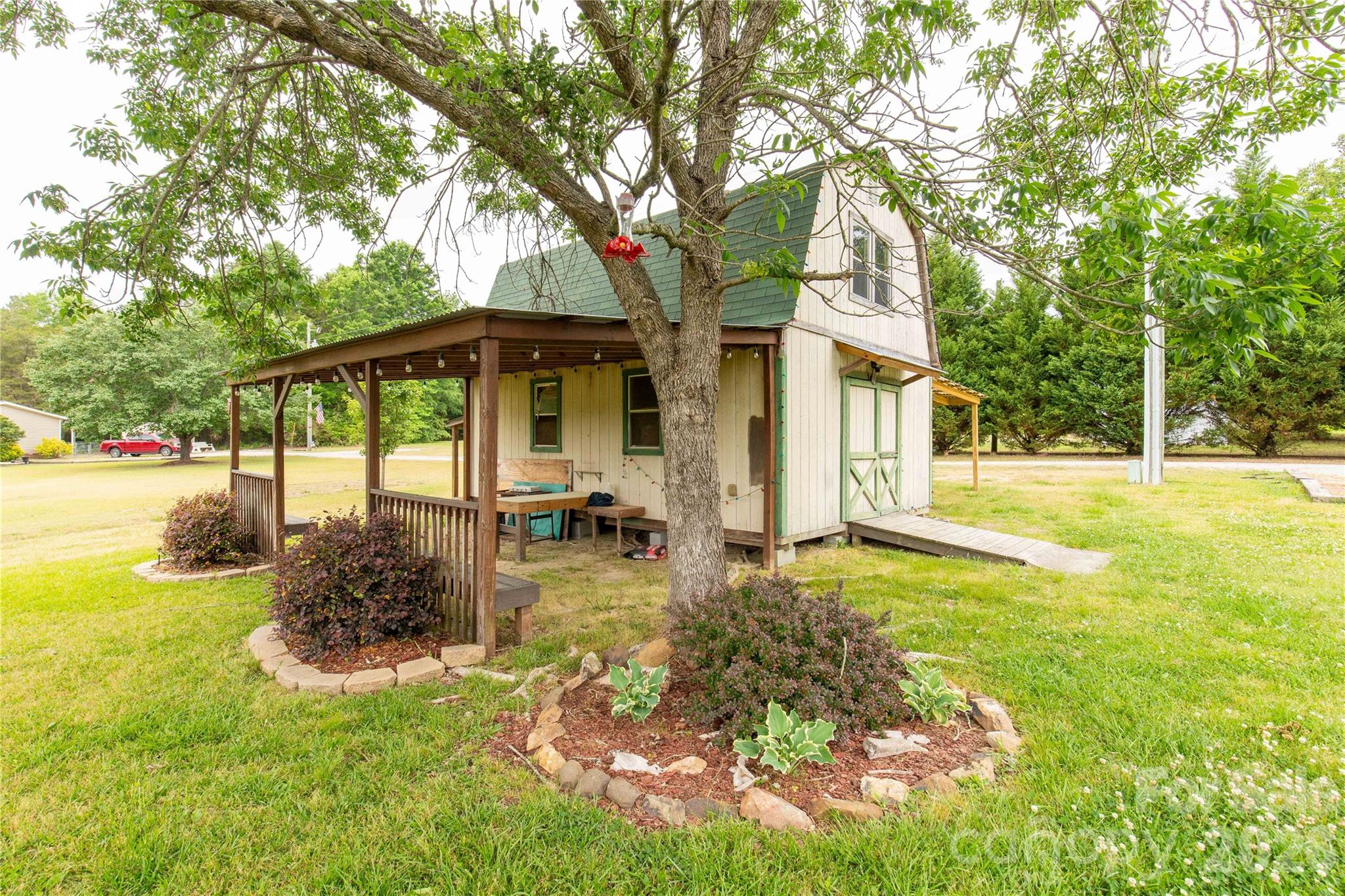 710 Dixie School Road Property Photo 28