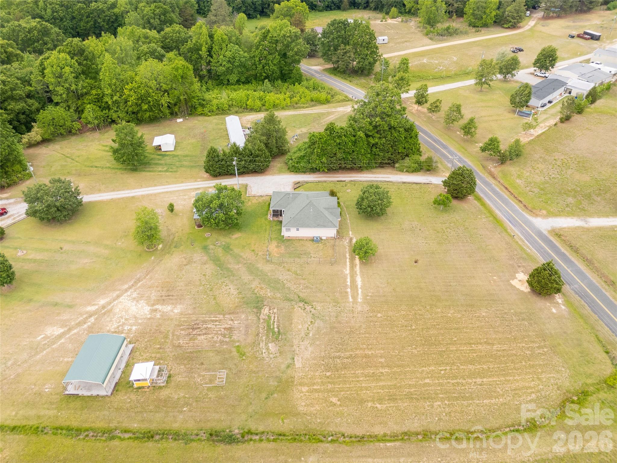 710 Dixie School Road Property Photo 34