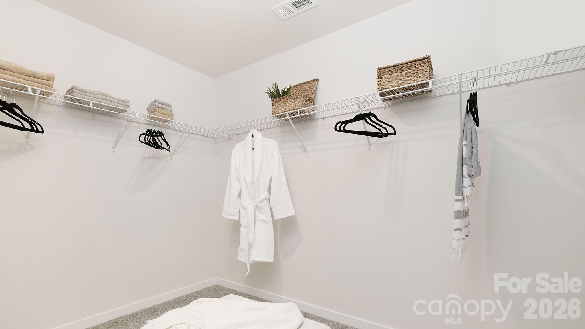 623 Country Oak Drive Property Photo 16