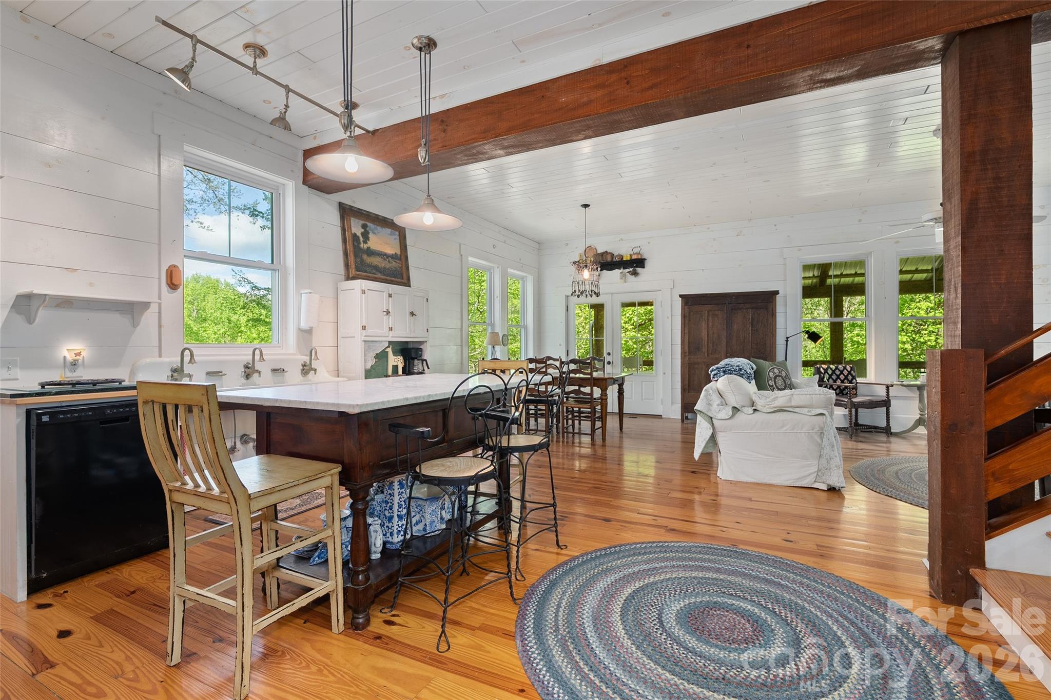 580 Split Pine Cove Property Photo 4
