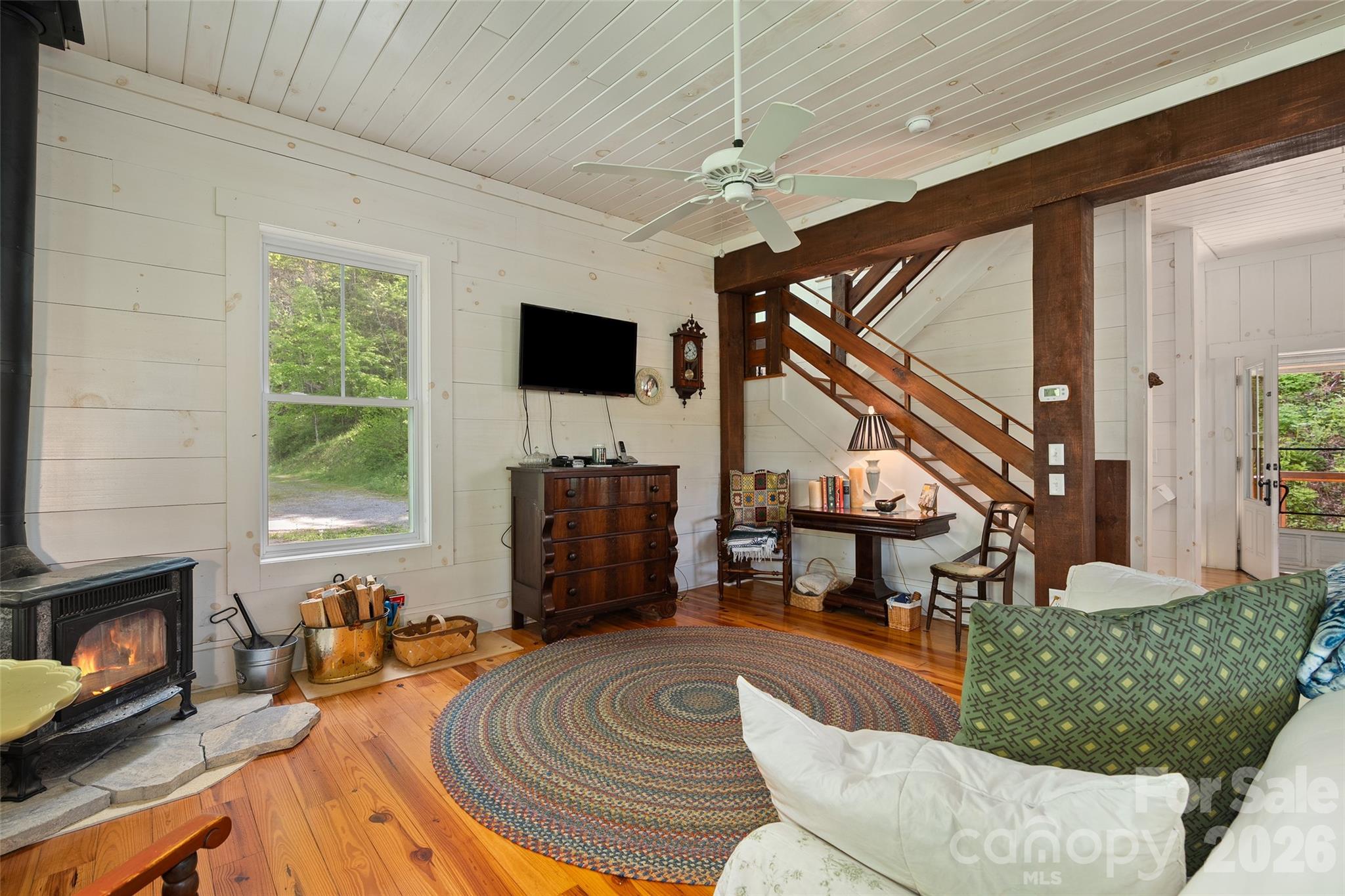 580 Split Pine Cove Property Photo 12