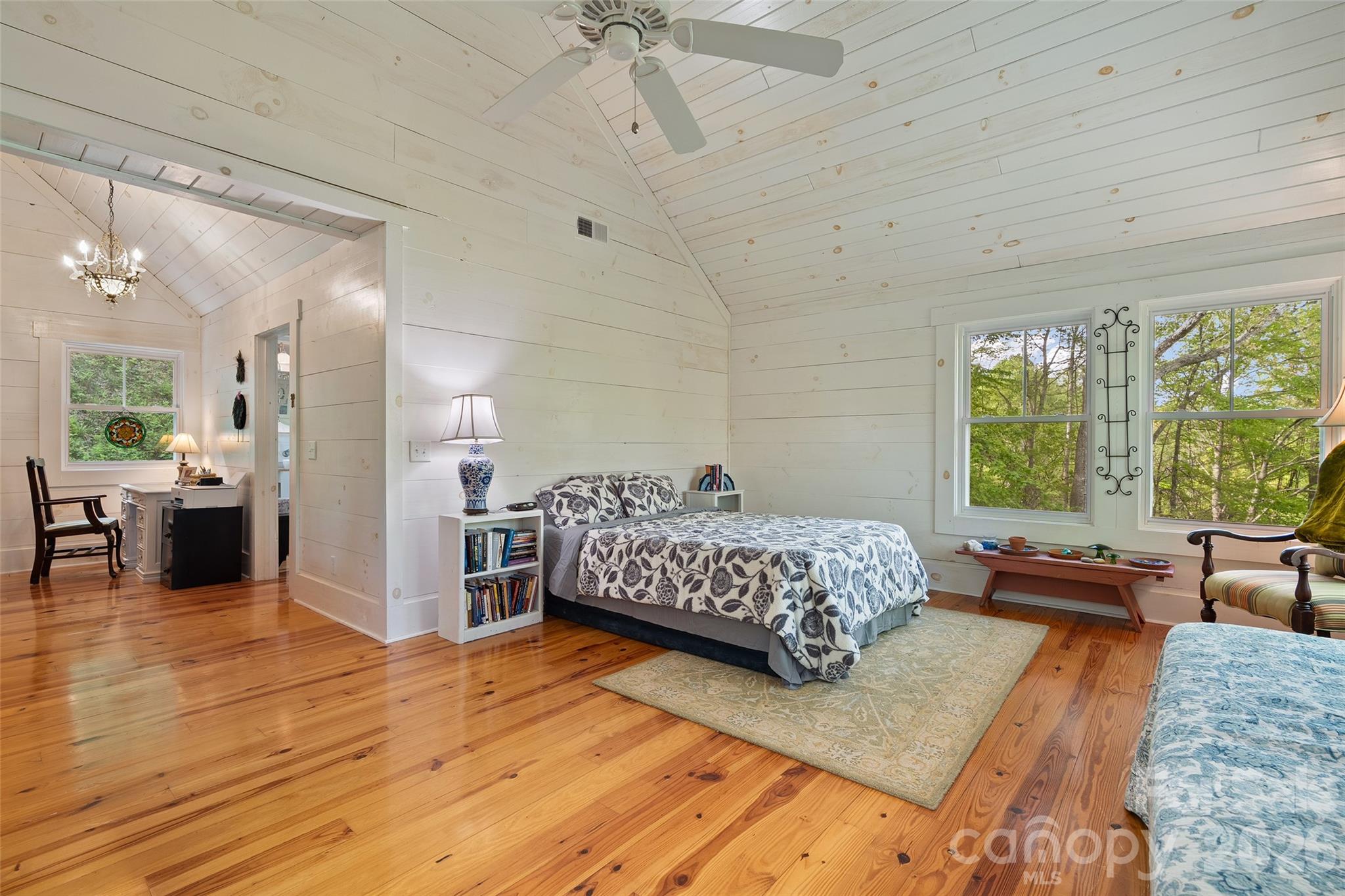 580 Split Pine Cove Property Photo 19