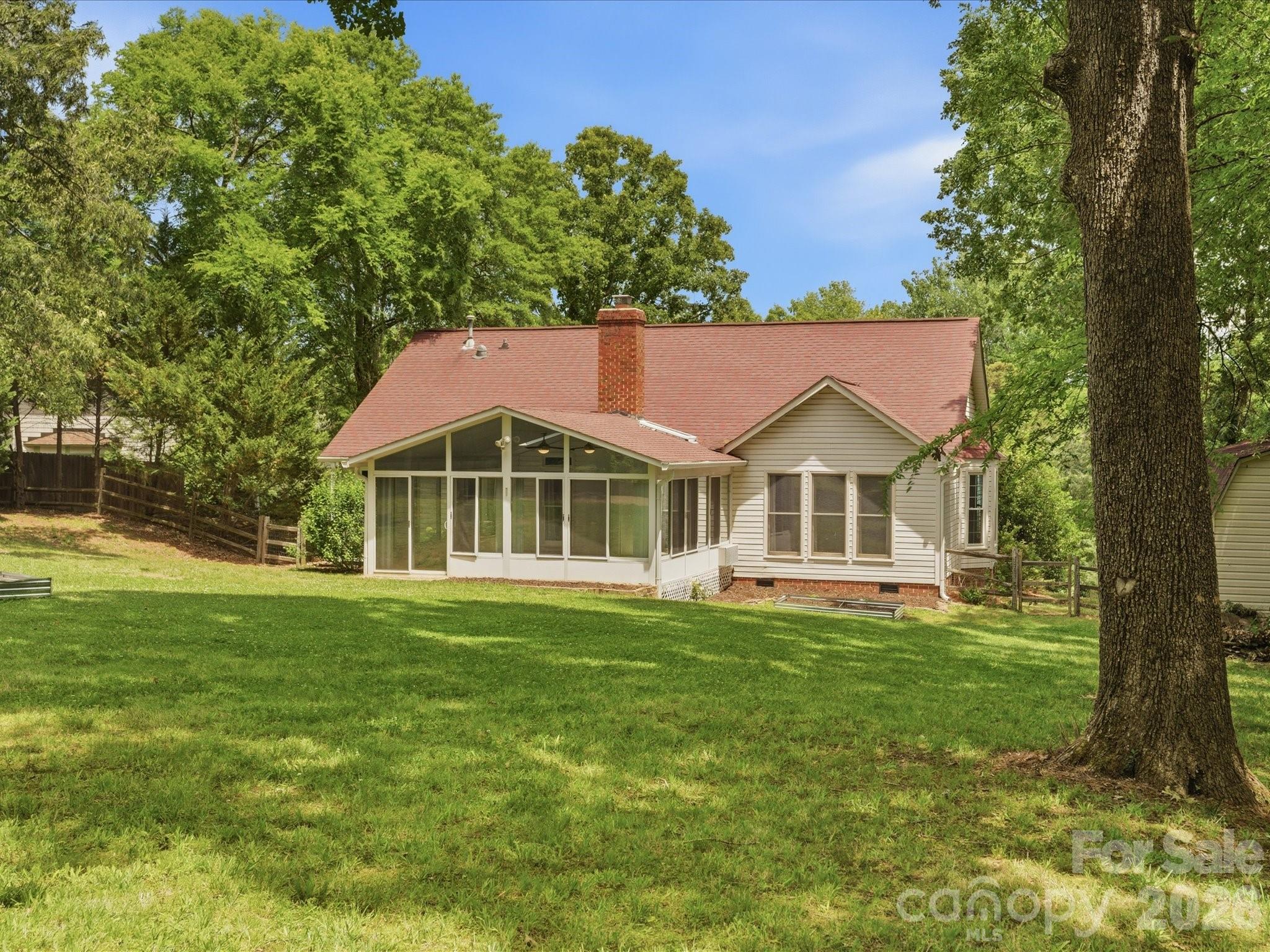 10314 Rougemont Lane Property Photo 38