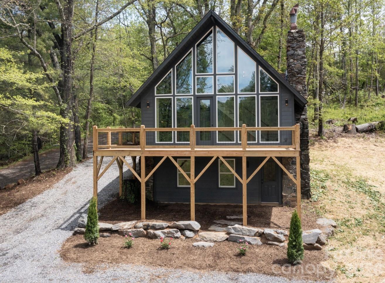 93 Horse Ring Drive Property Photo 1