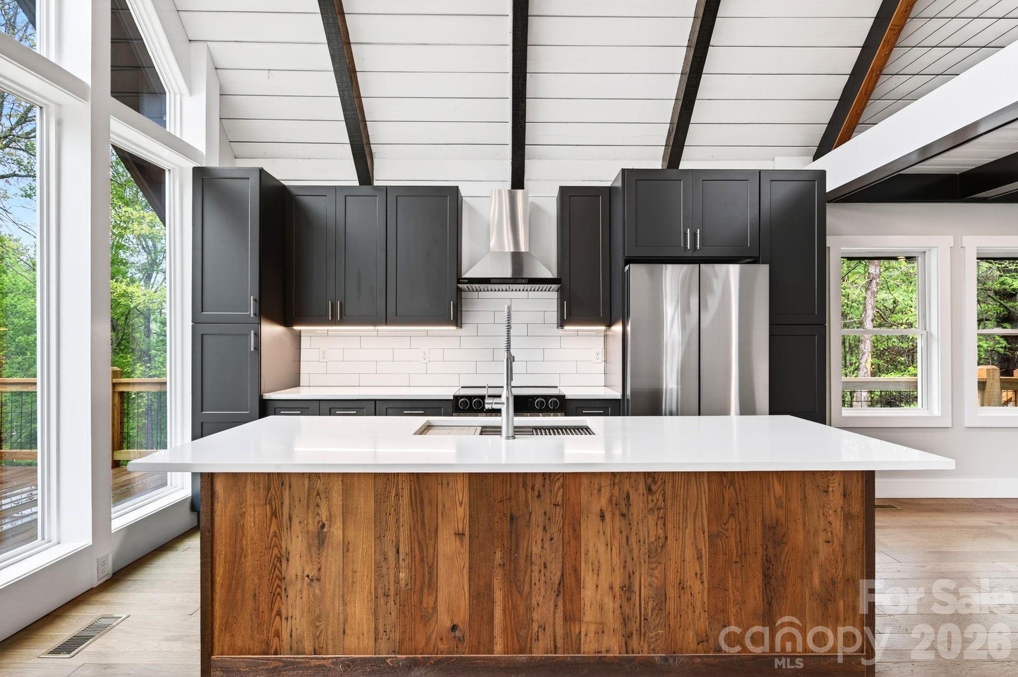 93 Horse Ring Drive Property Photo 7