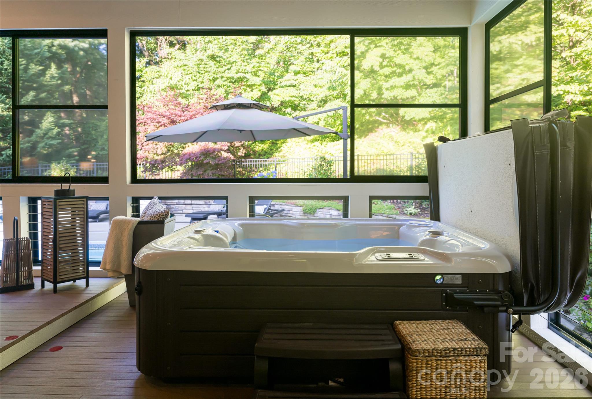 300 White Pine Drive Property Photo 20
