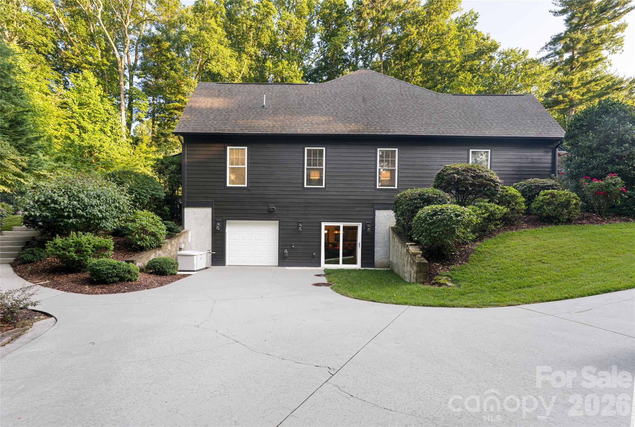 300 White Pine Drive Property Photo 42
