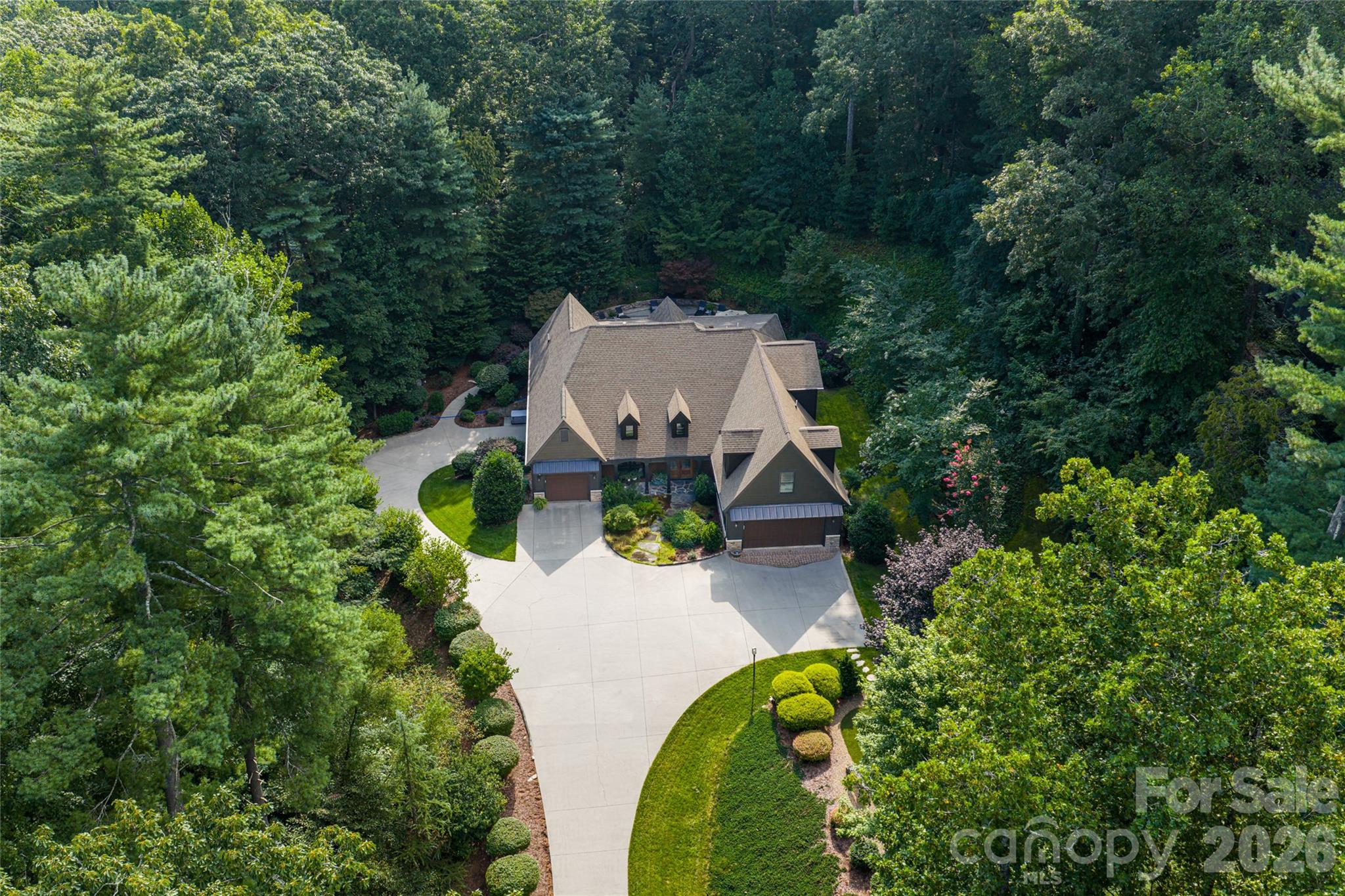 300 White Pine Drive Property Photo 45